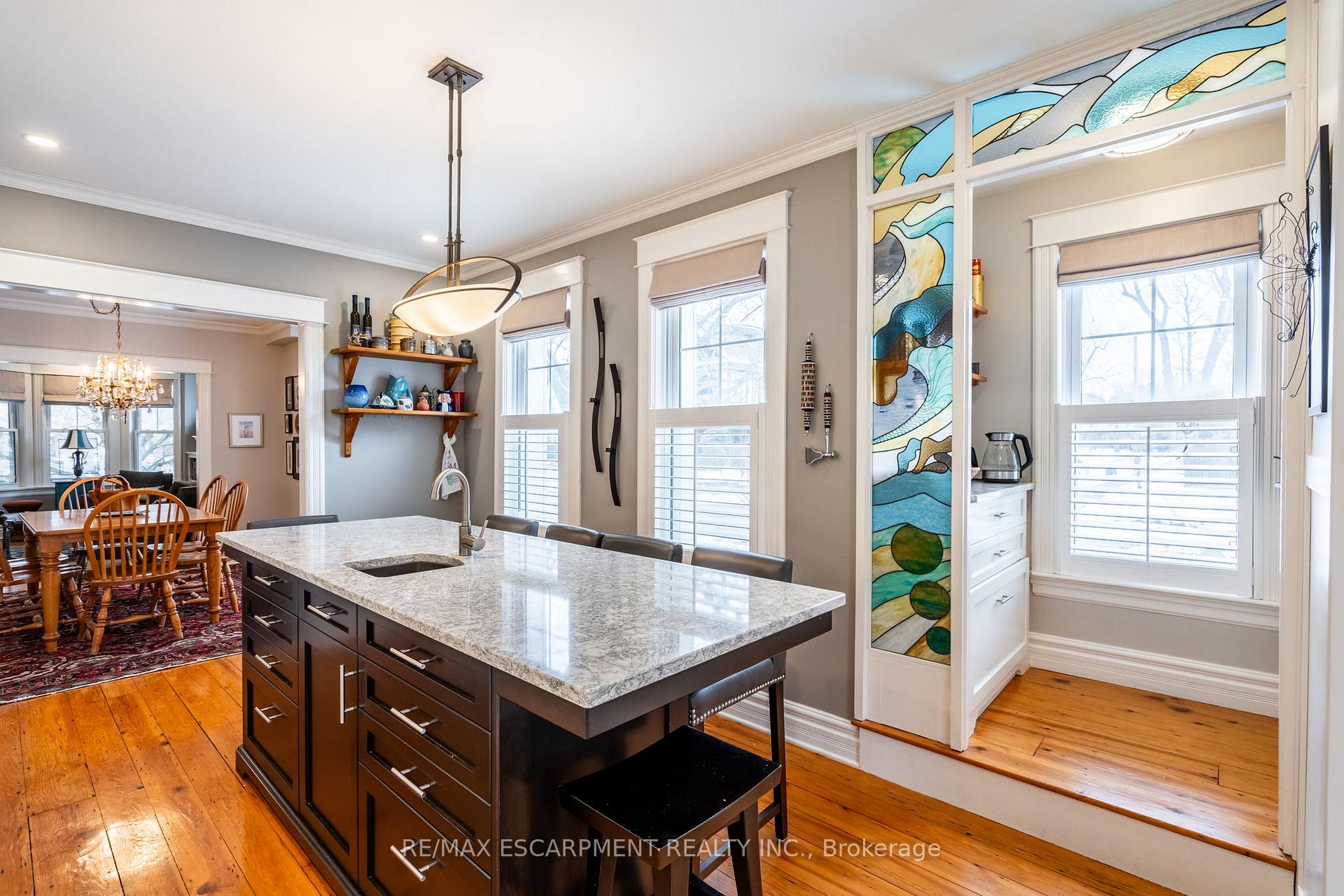 Photo 12 of 511 Martha Street, Burlington, Brant — HOMEH