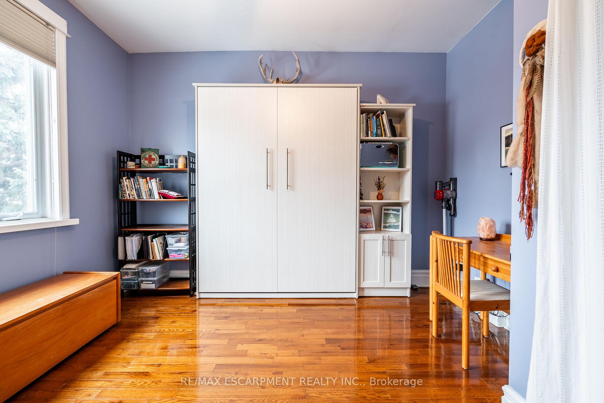 Photo 20 of 511 Martha Street, Burlington, Brant — HOMEH