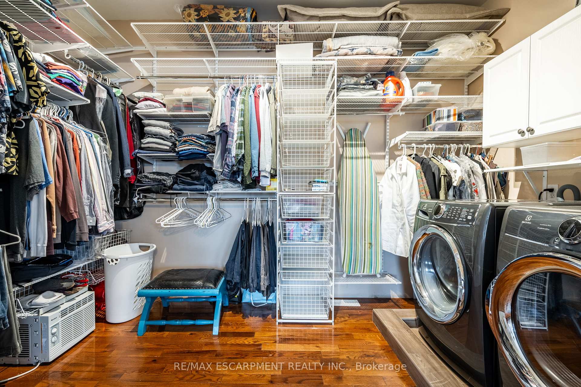 Photo 26 of 511 Martha Street, Burlington, Brant — HOMEH
