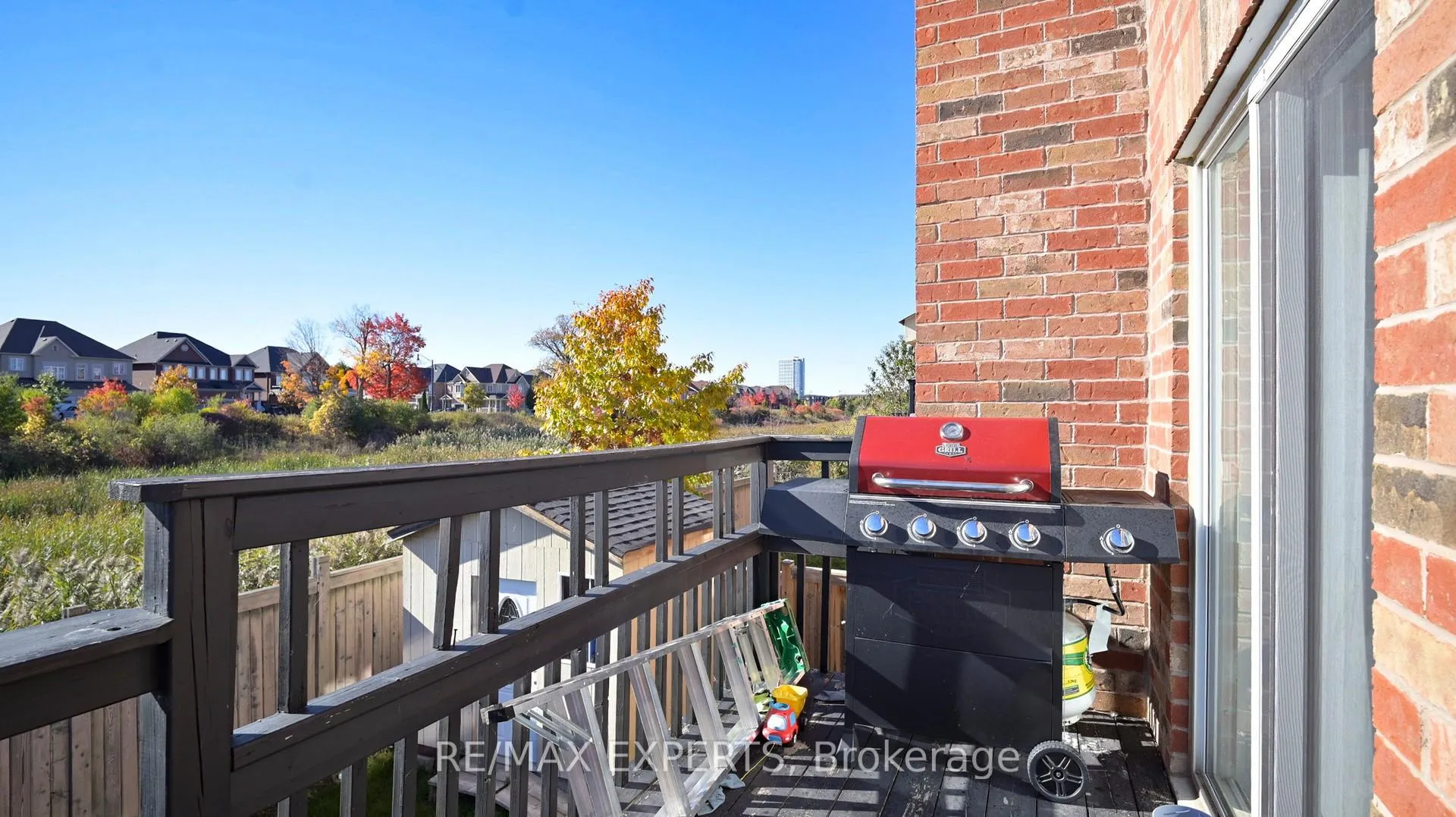 Photo 34 of 2 Personna Circle, Brampton, Credit Valley — HOMEH