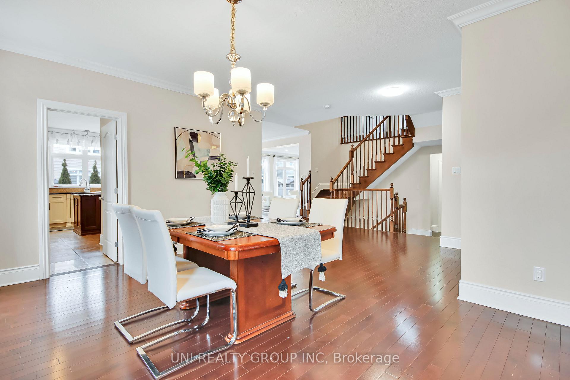 Photo 9 of 100 Brambling Way, Ottawa, Barrhaven - Half Moon Bay — HOMEH