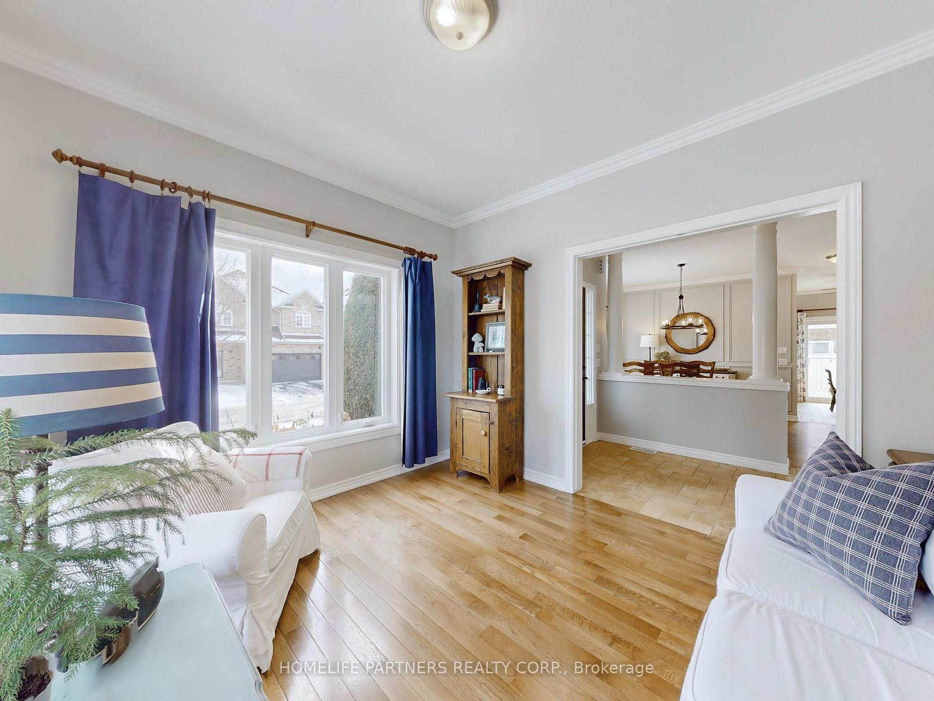 Photo 6 of 2346 Emerson Drive, Burlington, Orchard — HOMEH
