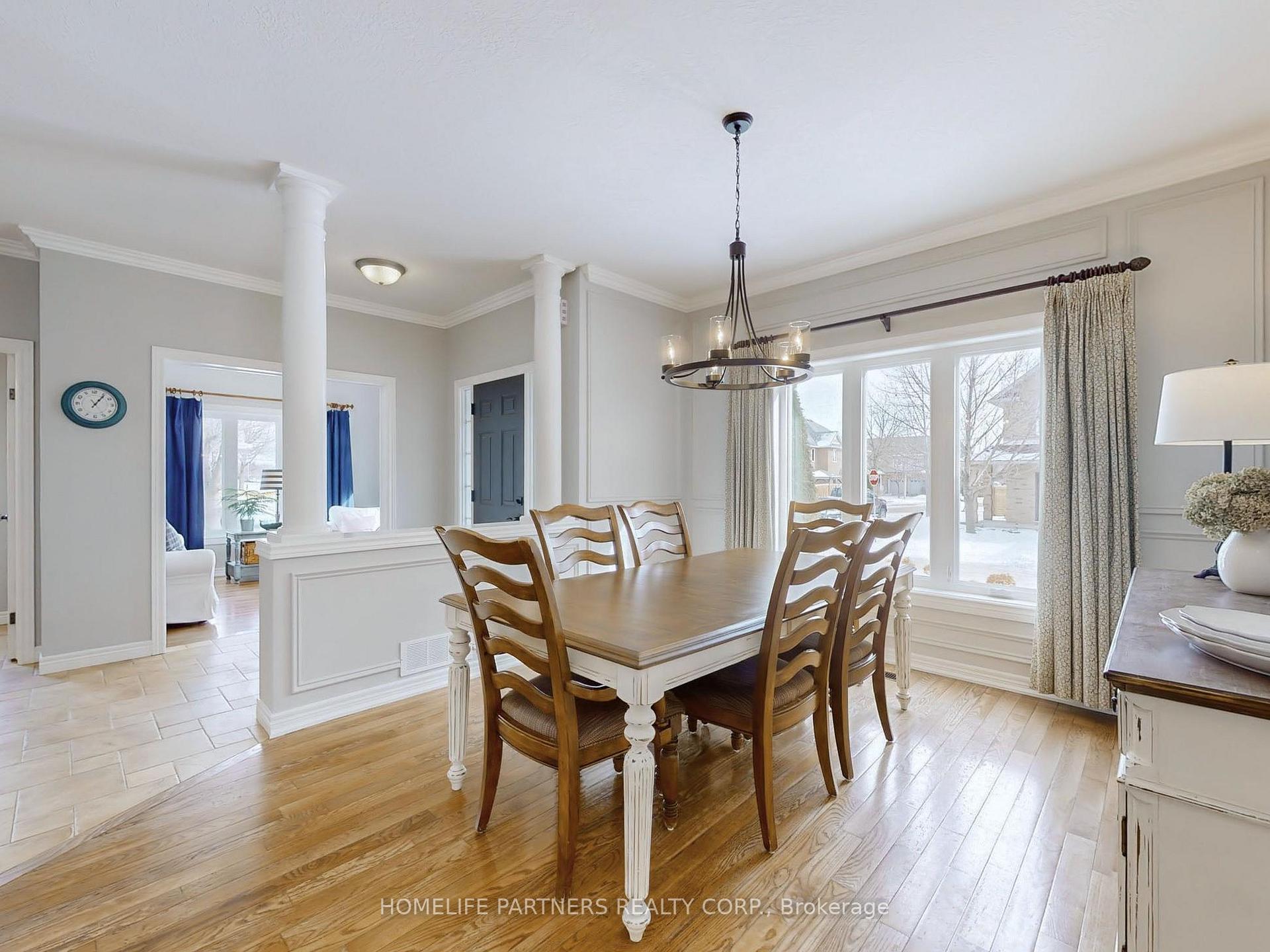 Photo 8 of 2346 Emerson Drive, Burlington, Orchard — HOMEH