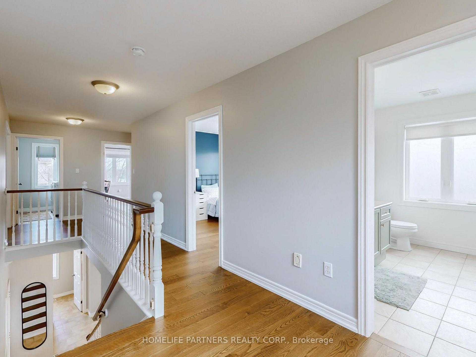 Photo 18 of 2346 Emerson Drive, Burlington, Orchard — HOMEH