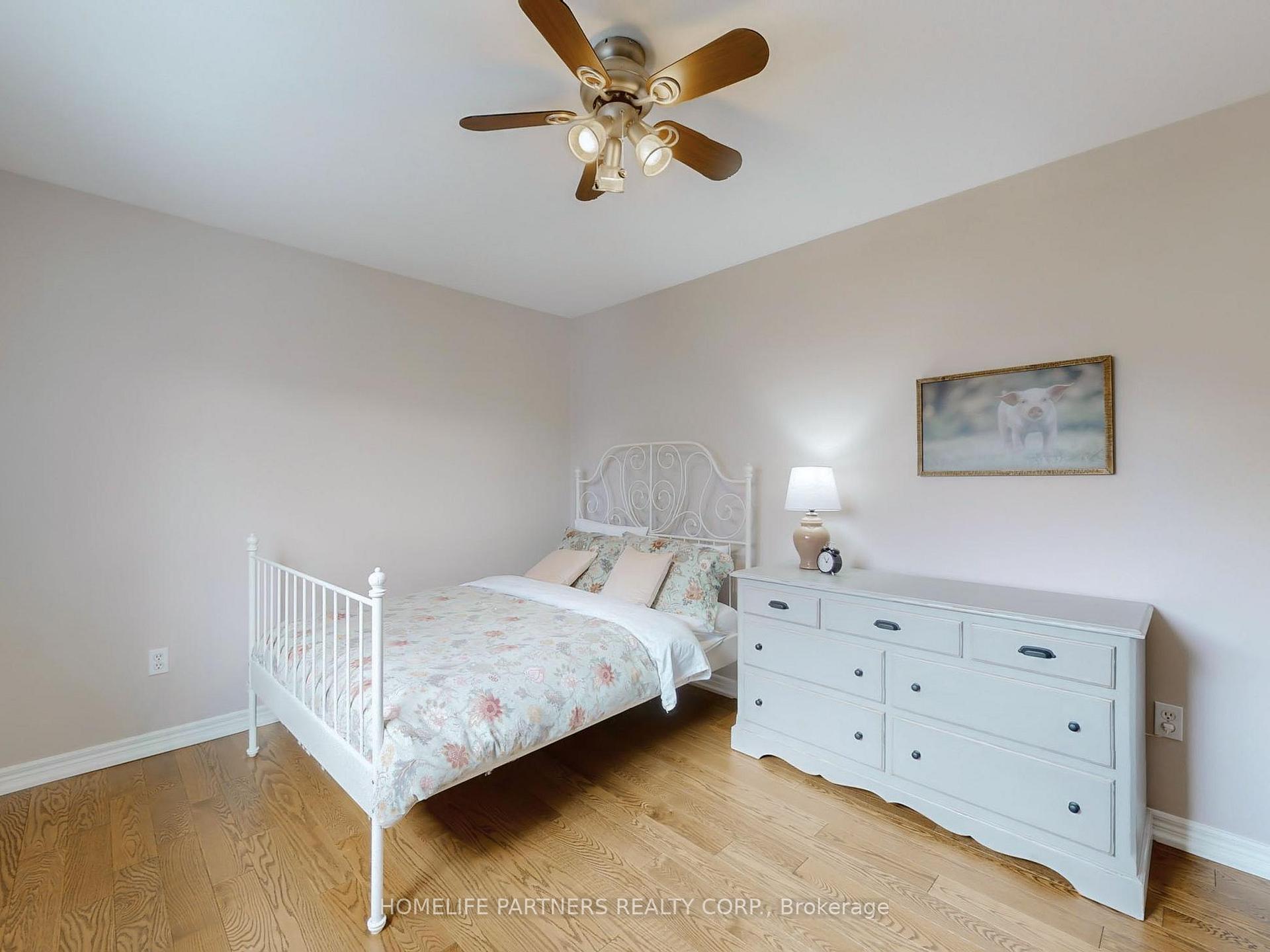 Photo 22 of 2346 Emerson Drive, Burlington, Orchard — HOMEH