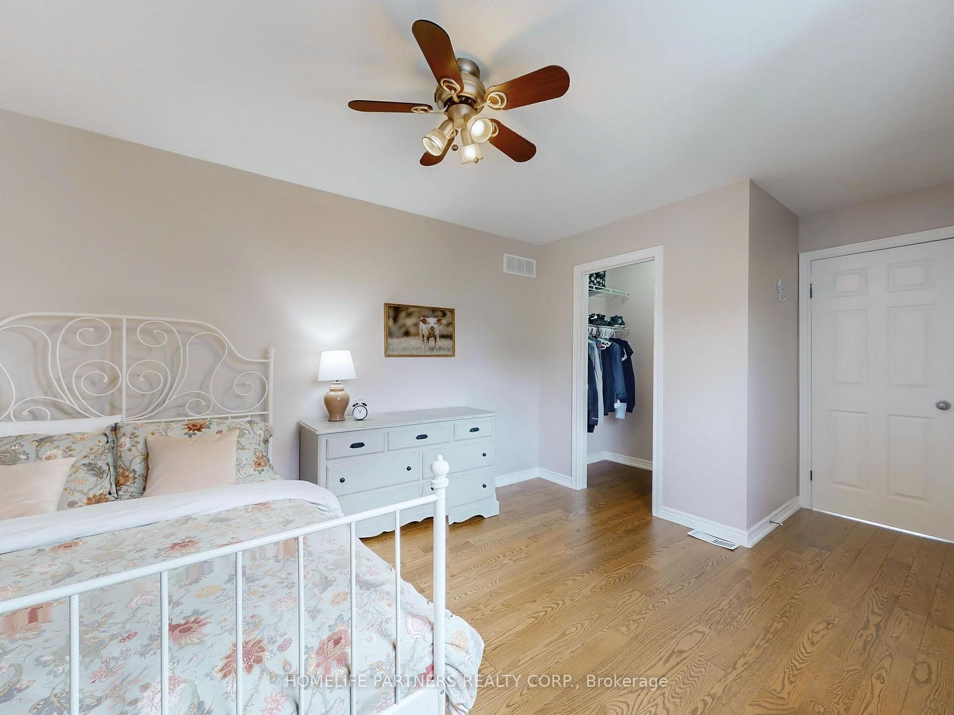 Photo 23 of 2346 Emerson Drive, Burlington, Orchard — HOMEH