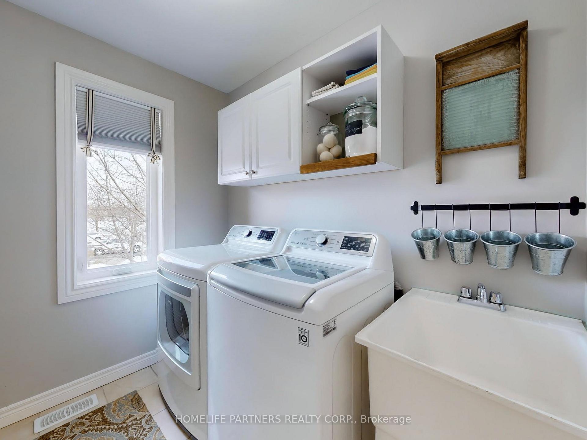 Photo 29 of 2346 Emerson Drive, Burlington, Orchard — HOMEH