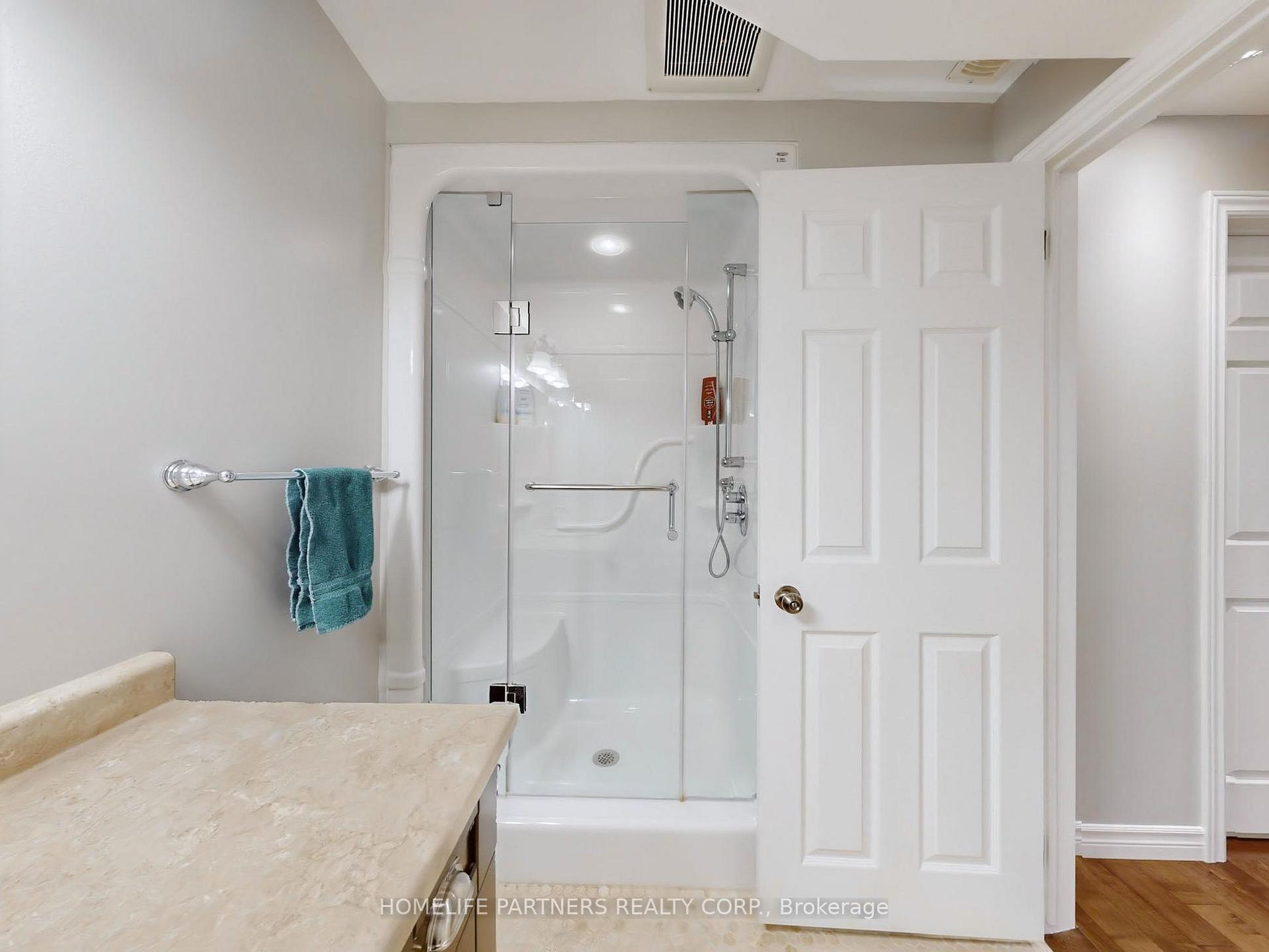 Photo 36 of 2346 Emerson Drive, Burlington, Orchard — HOMEH