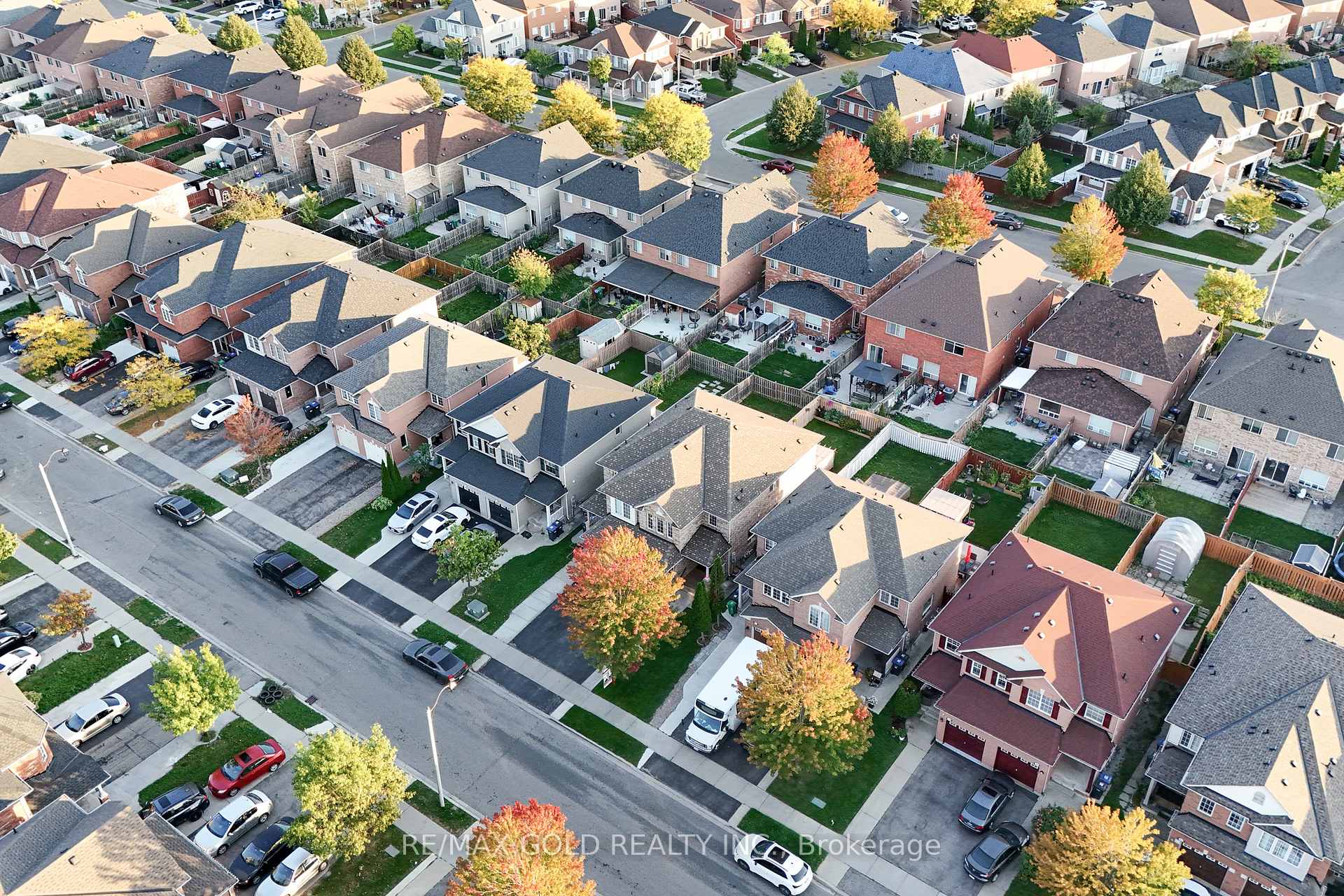 Photo 6 of 72 Herdwick Street, Brampton, Gore Industrial North — HOMEH