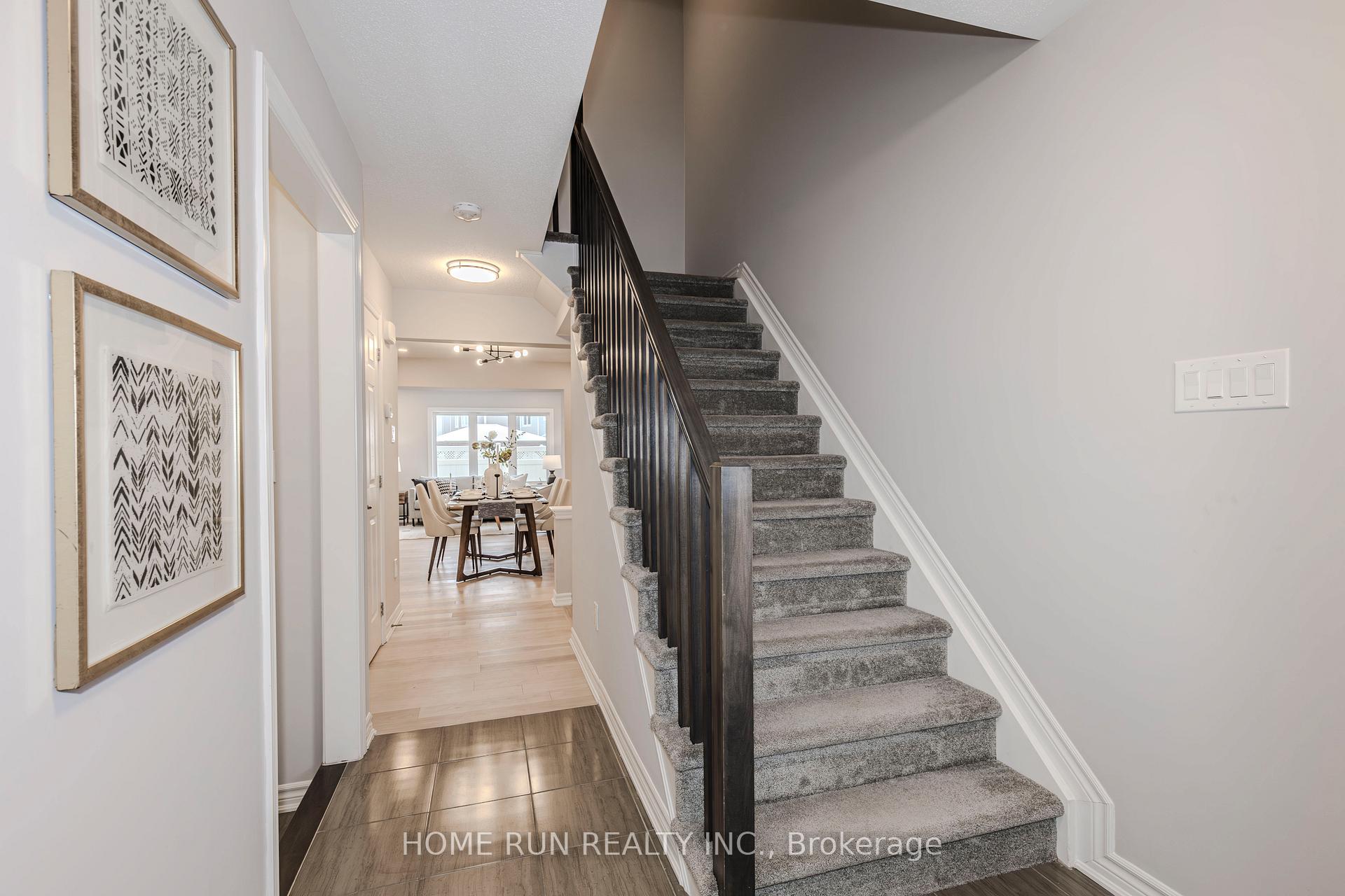 Photo 4 of 272 Brassy Minnow Crescent, Ottawa, Barrhaven - Half Moon Bay — HOMEH