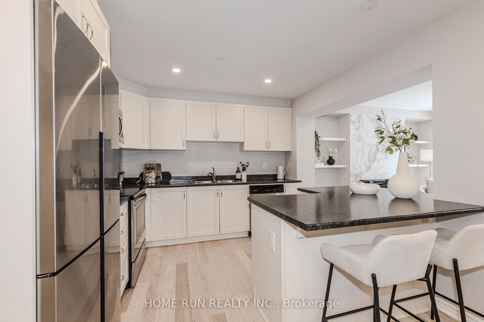 Photo 9 of 272 Brassy Minnow Crescent, Ottawa, Barrhaven - Half Moon Bay — HOMEH