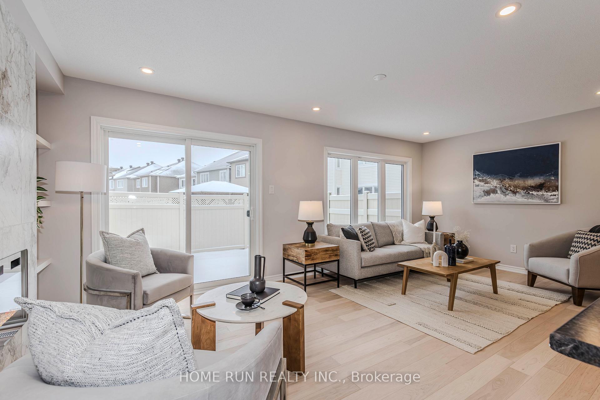 Photo 15 of 272 Brassy Minnow Crescent, Ottawa, Barrhaven - Half Moon Bay — HOMEH