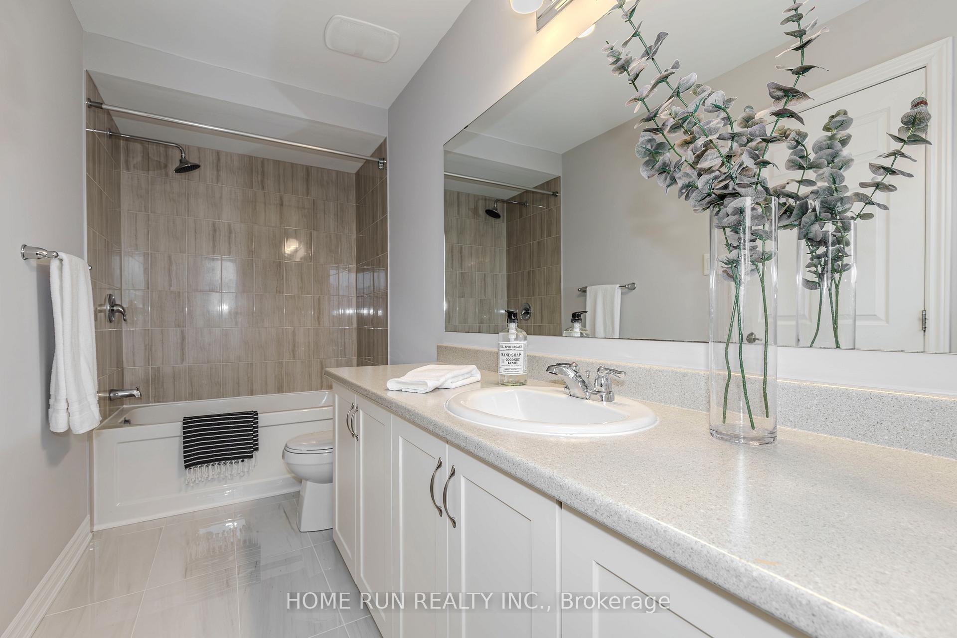 Photo 25 of 272 Brassy Minnow Crescent, Ottawa, Barrhaven - Half Moon Bay — HOMEH