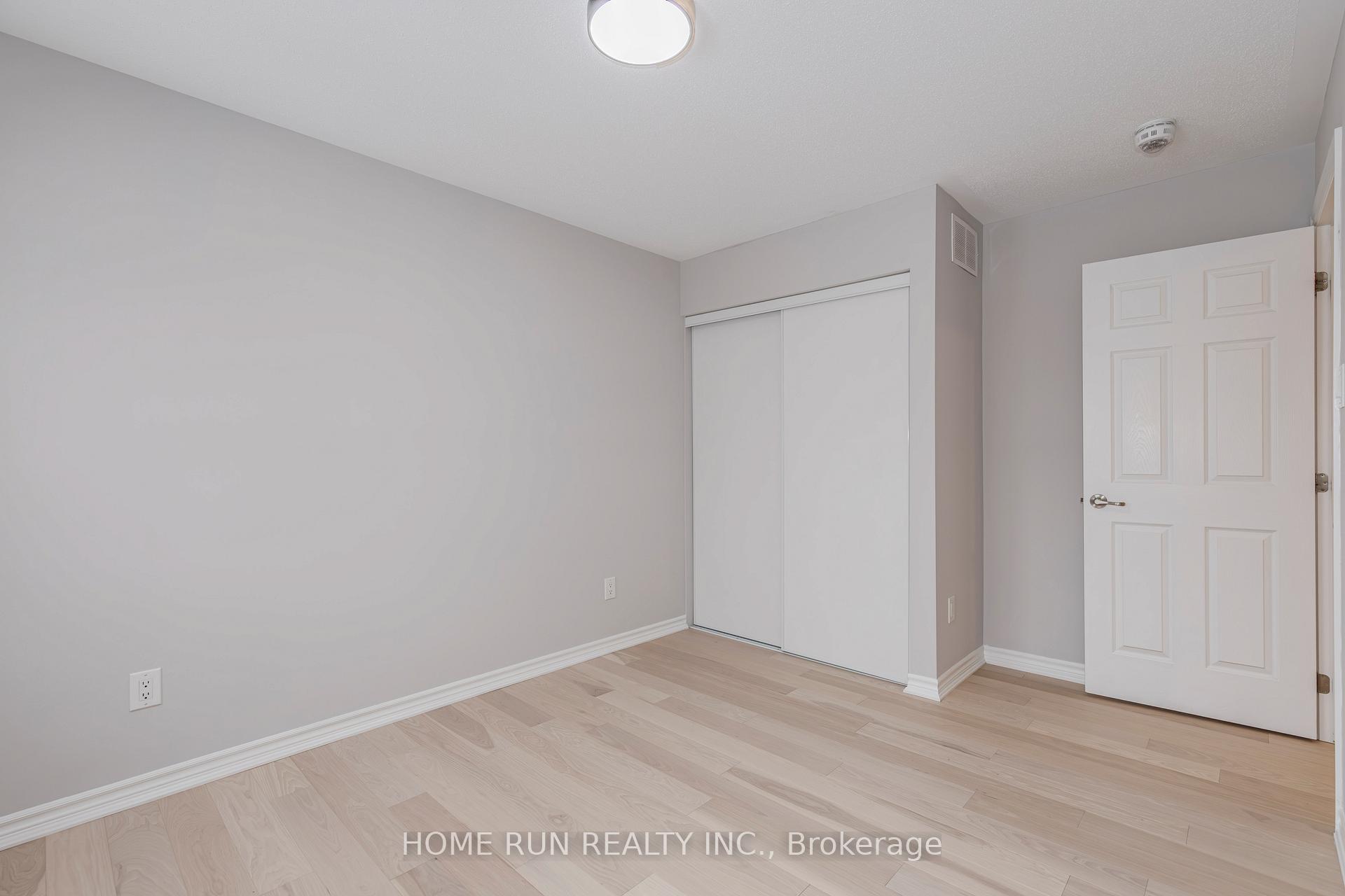 Photo 28 of 272 Brassy Minnow Crescent, Ottawa, Barrhaven - Half Moon Bay — HOMEH