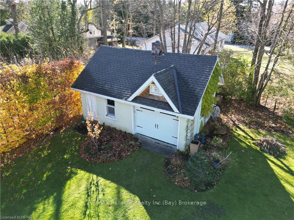 Photo 9 of 33 Main St N Street, Bluewater, Bayfield — HOMEH