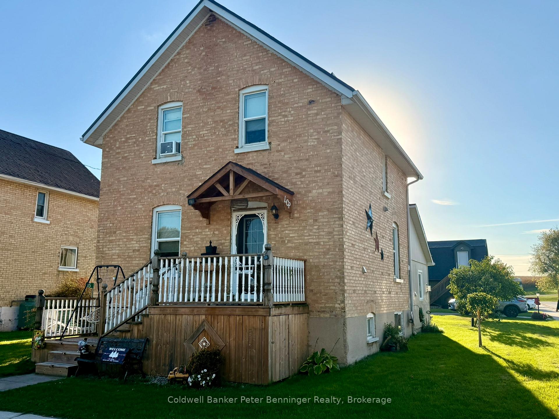 Photo 2 of 35 King Street, Brockton — HOMEH