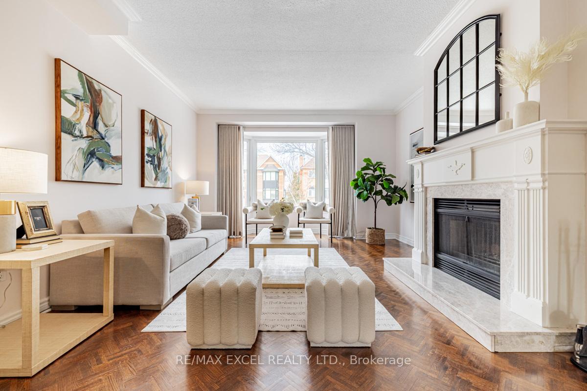 Photo 5 of 91 Thornway Avenue, Vaughan, Brownridge — HOMEH