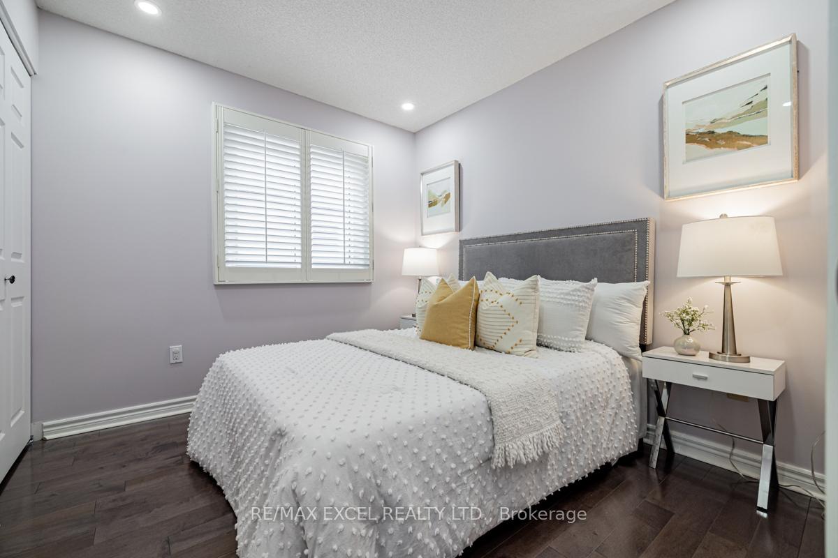 Photo 17 of 91 Thornway Avenue, Vaughan, Brownridge — HOMEH