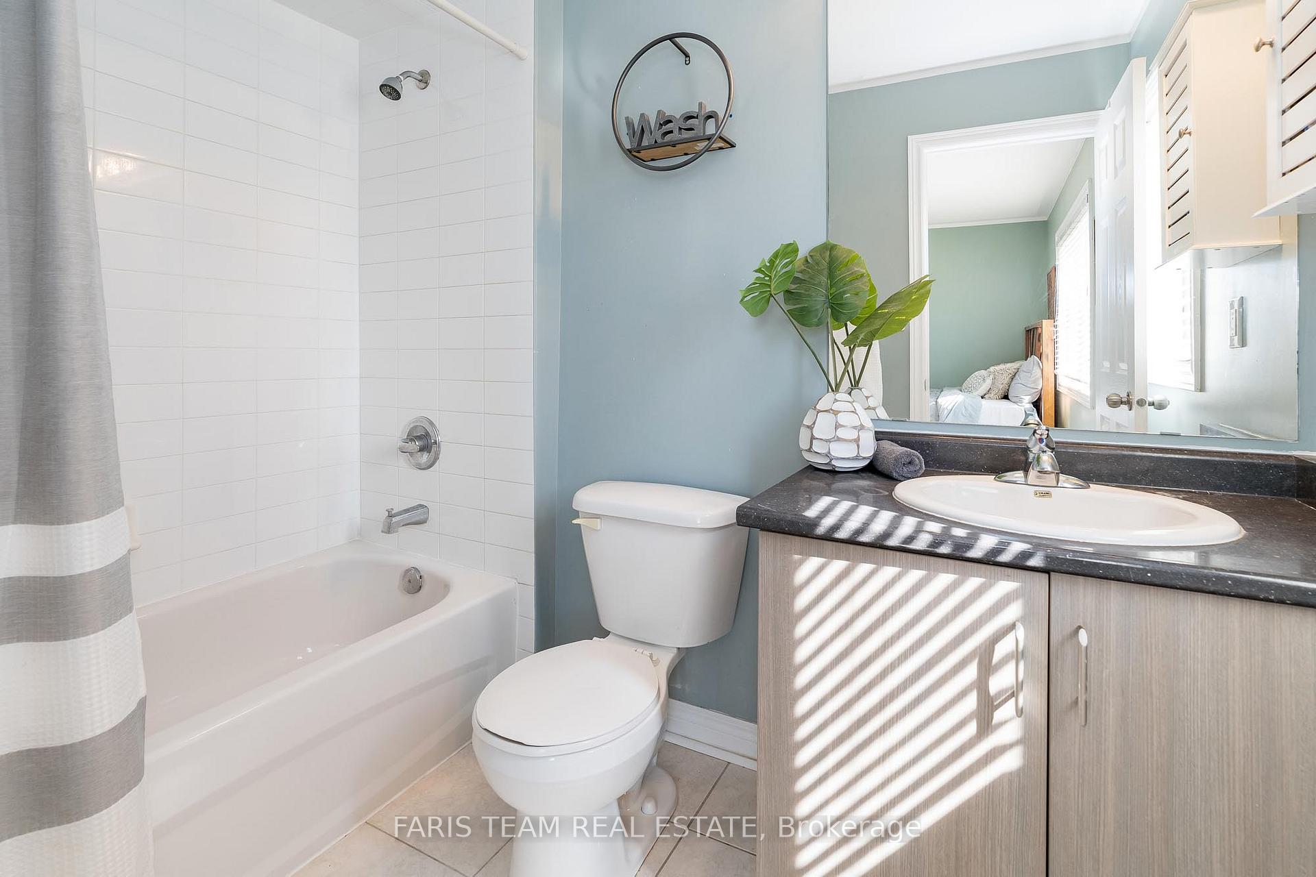 Photo 9 of 89 Pearcey Crescent, Barrie, West Bayfield — HOMEH