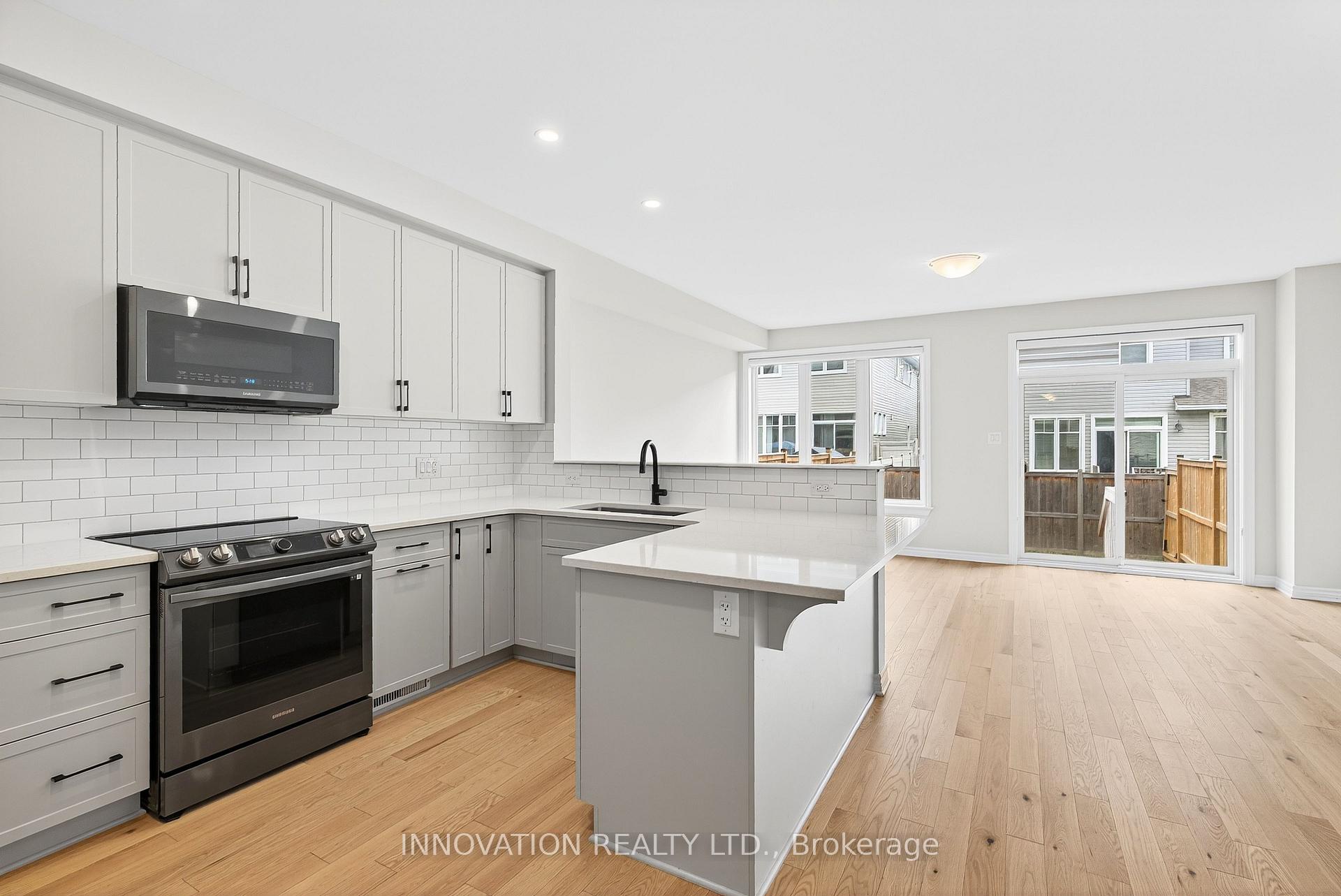 Photo 7 of 105 Nepeta Crescent, Ottawa, Blossom Park/Kemp Park/Findlay Creek — HOMEH