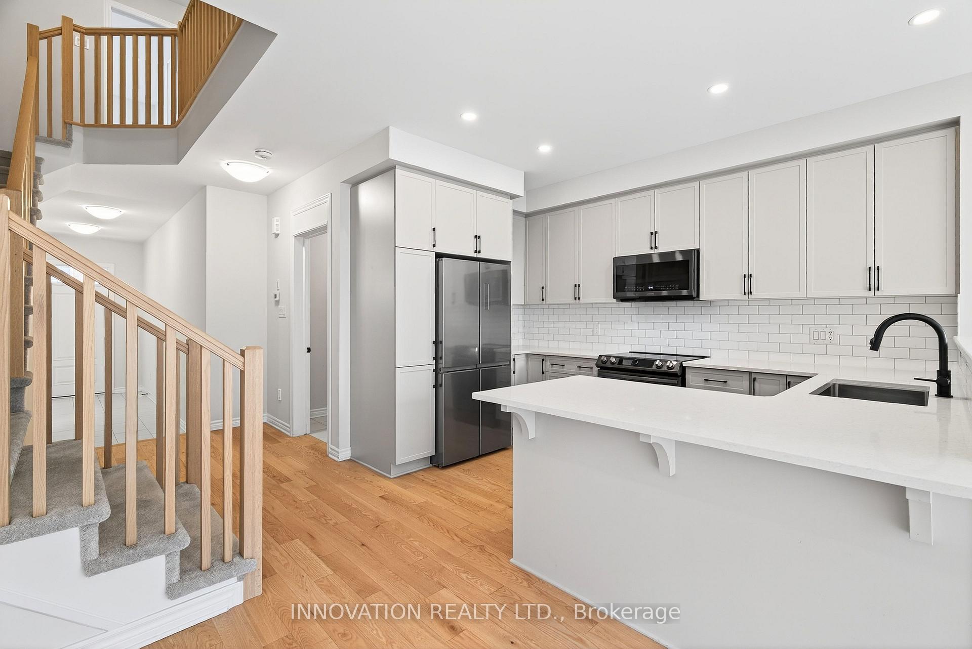 Photo 9 of 105 Nepeta Crescent, Ottawa, Blossom Park/Kemp Park/Findlay Creek — HOMEH