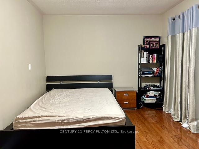 Photo 16 of 117 Highmark Drive, Vaughan, Vellore Village — HOMEH