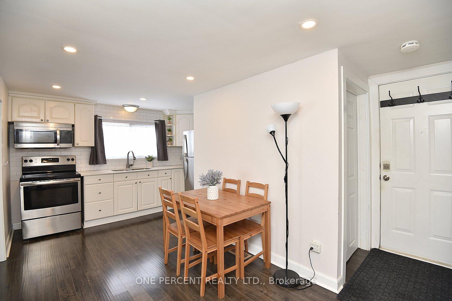 Photo 16 of 3 Maitland Avenue, Hamilton, Greeningdon — HOMEH