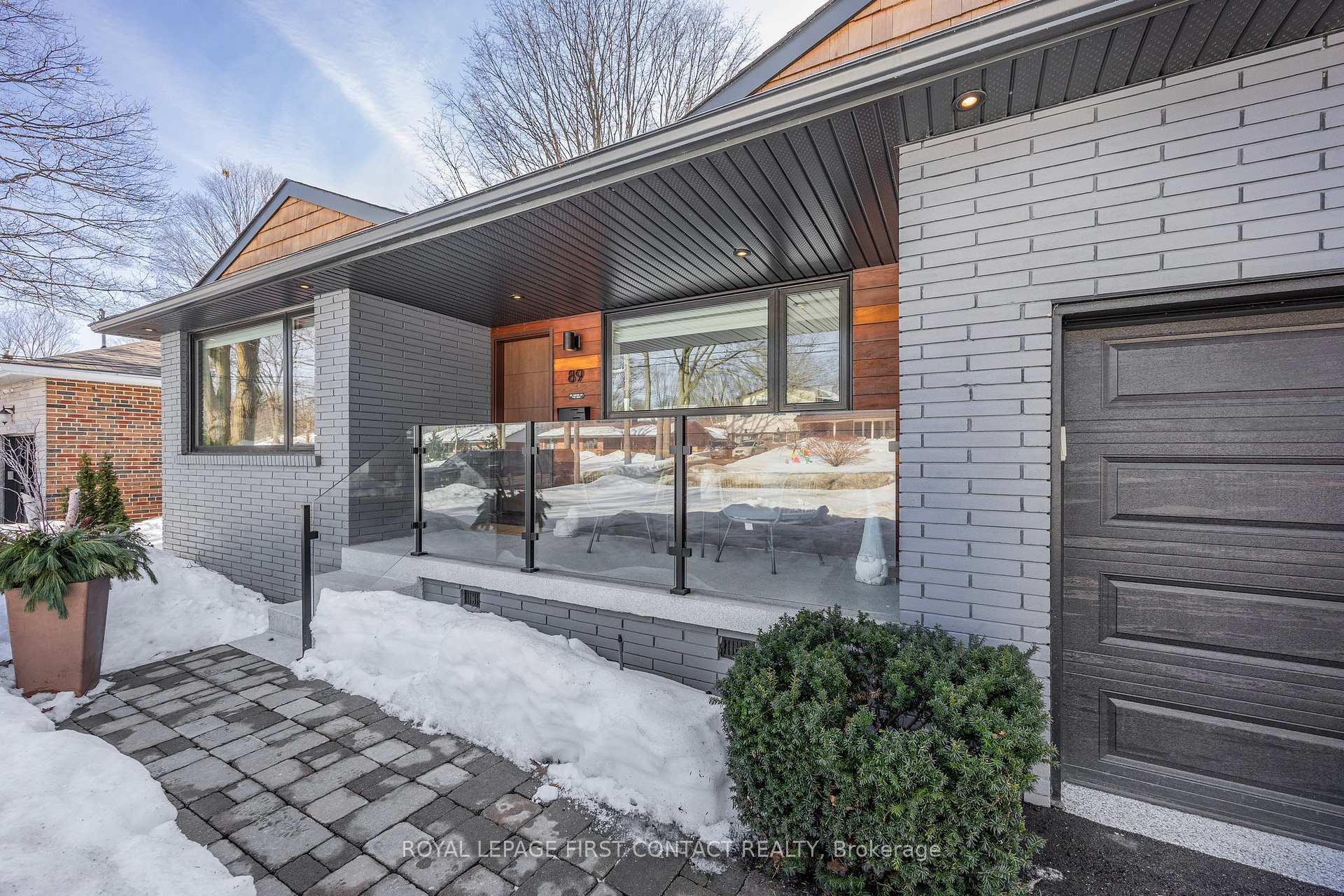 Photo 2 of 89 Letitia Street, Barrie, Sunnidale — HOMEH