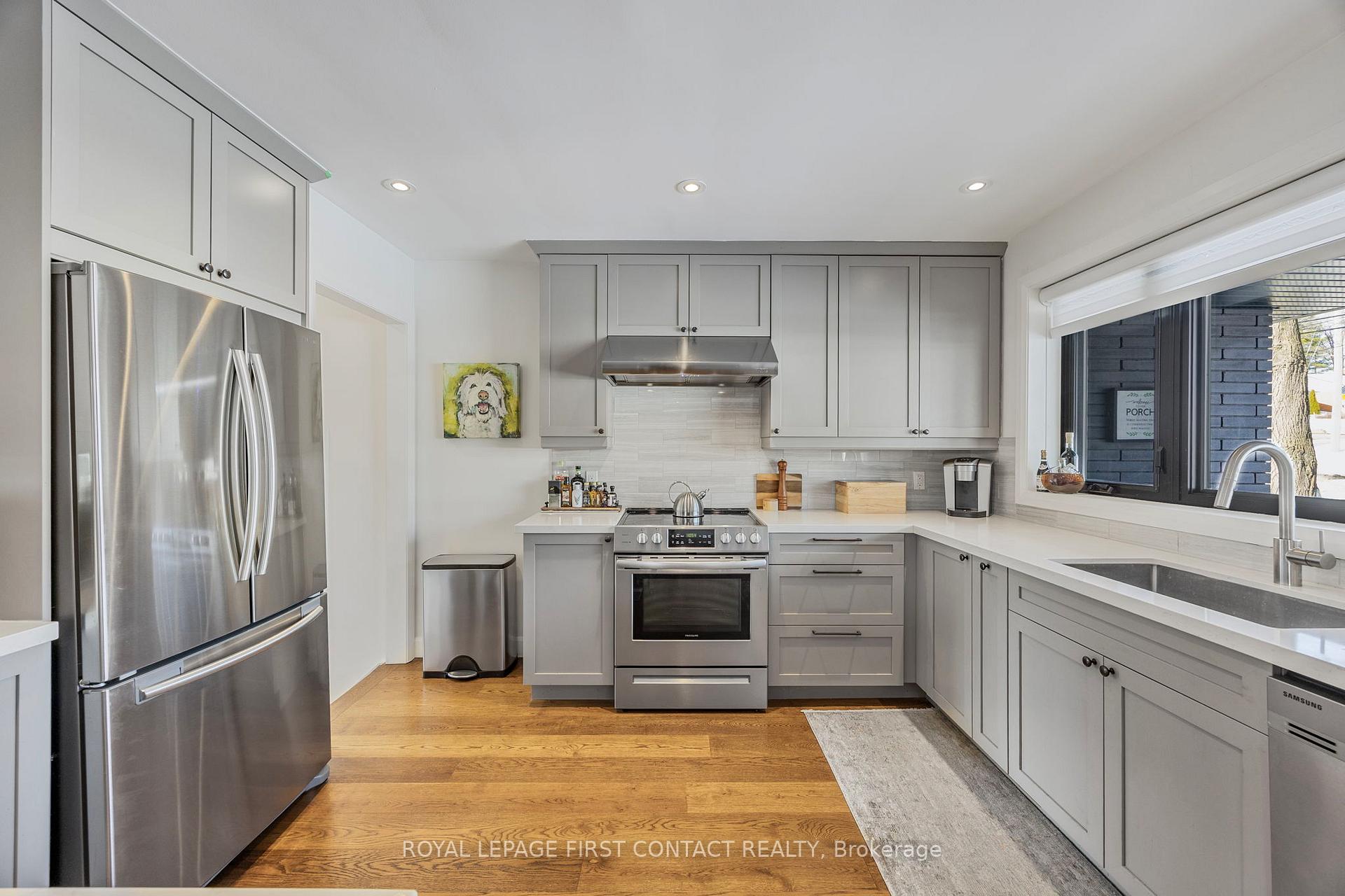 Photo 7 of 89 Letitia Street, Barrie, Sunnidale — HOMEH