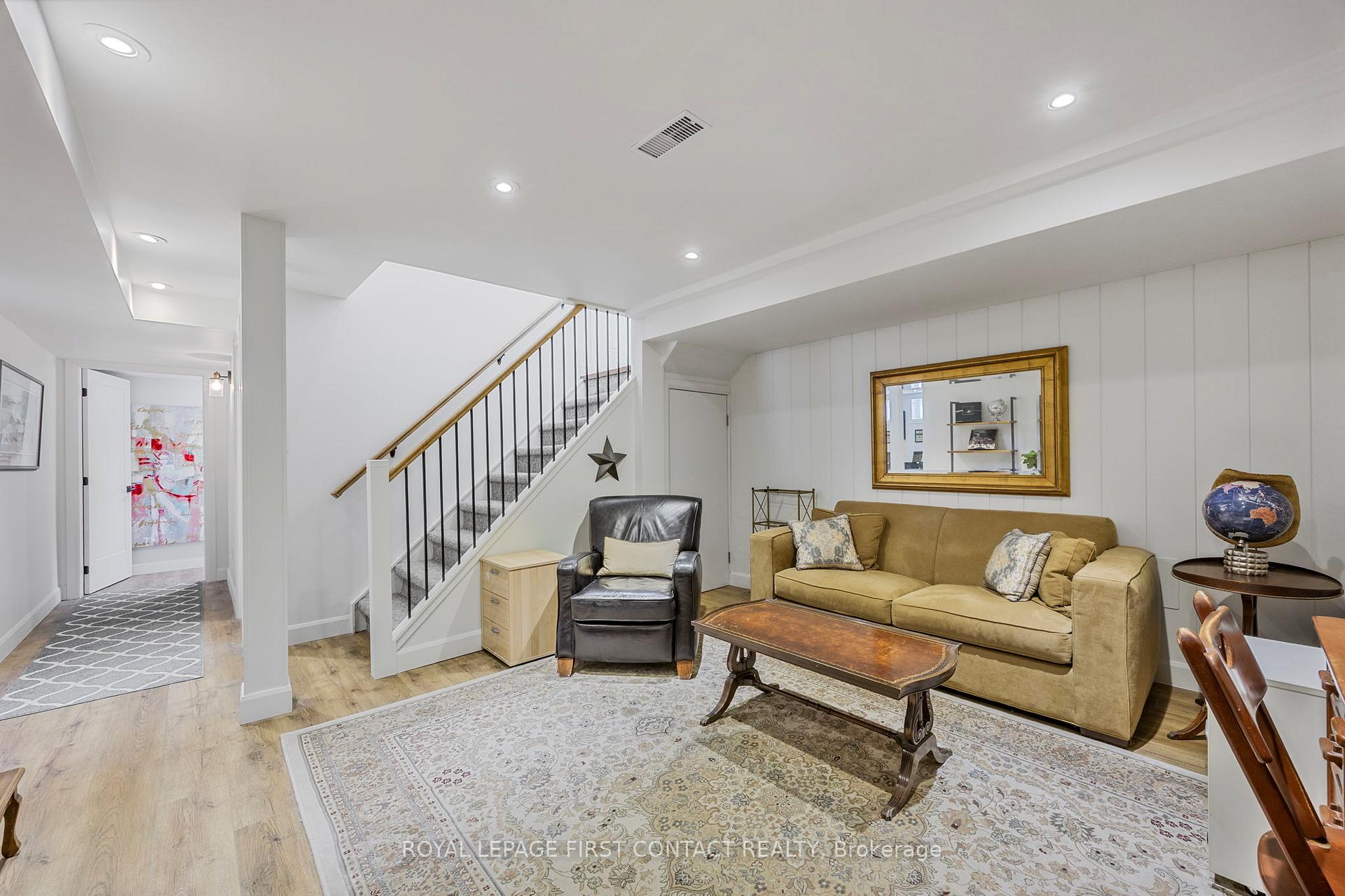 Photo 16 of 89 Letitia Street, Barrie, Sunnidale — HOMEH