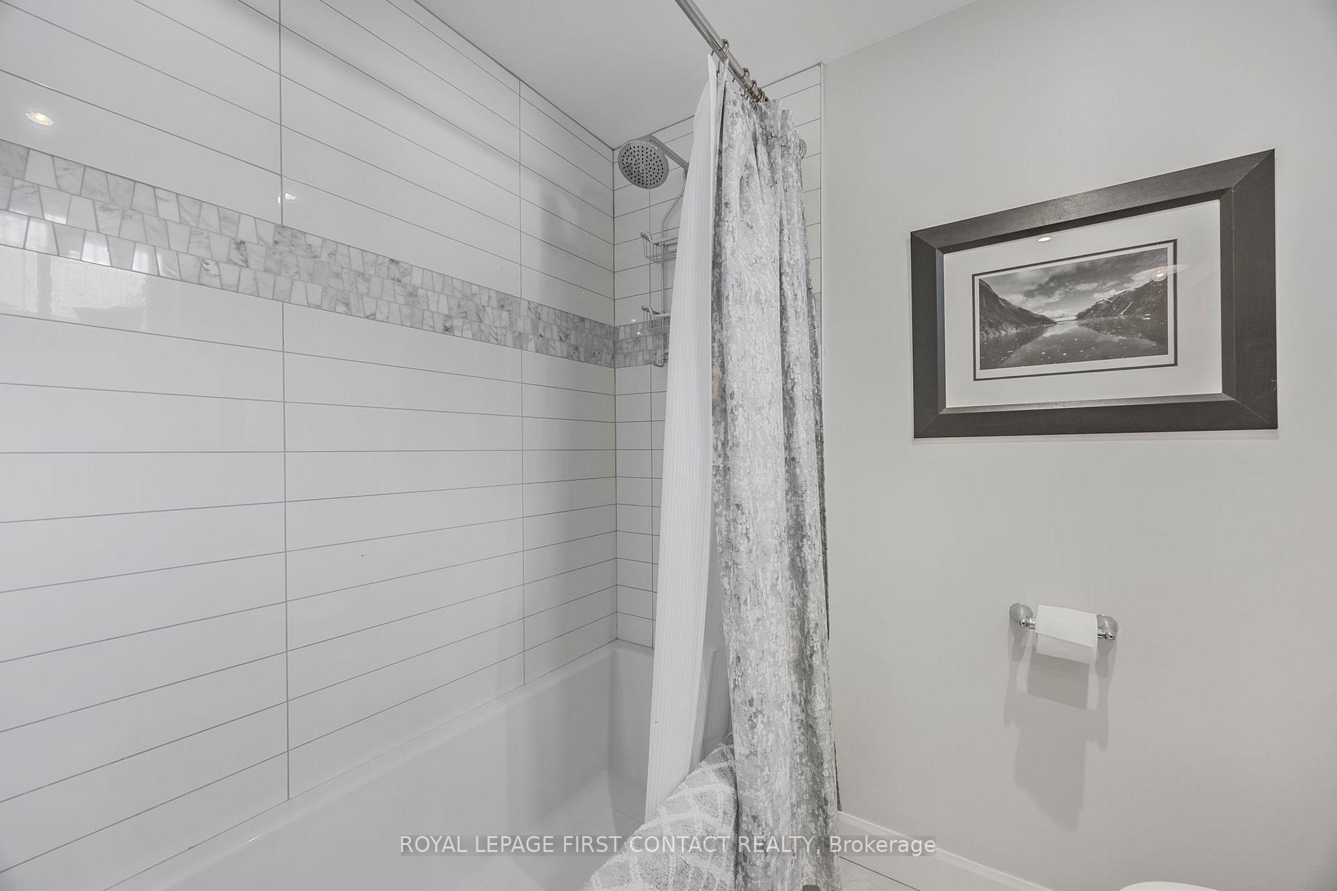 Photo 19 of 89 Letitia Street, Barrie, Sunnidale — HOMEH