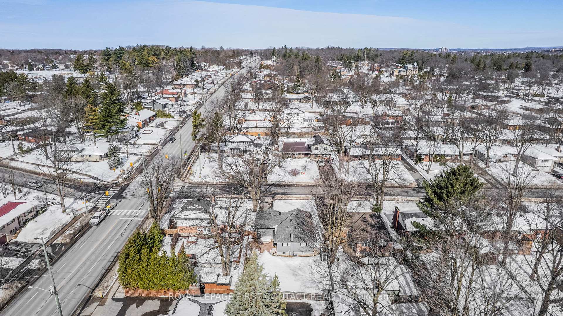 Photo 27 of 89 Letitia Street, Barrie, Sunnidale — HOMEH