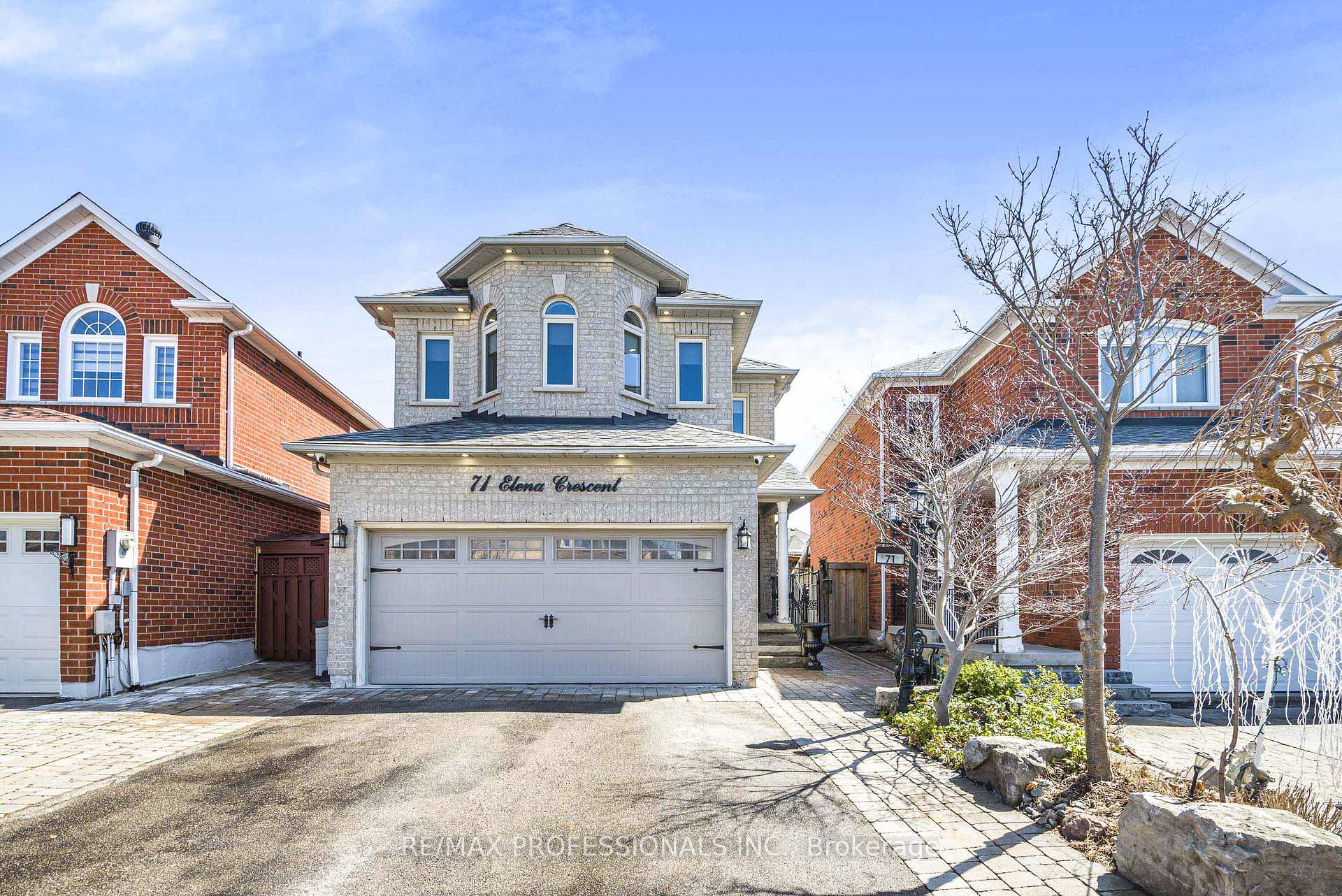 Photo 1 of 71 Elena Crescent, Vaughan, Maple — HOMEH