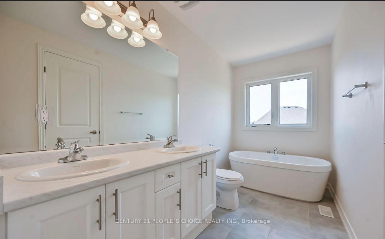 Photo 4 of 1091 Garner Road E, Hamilton, Meadowlands — HOMEH