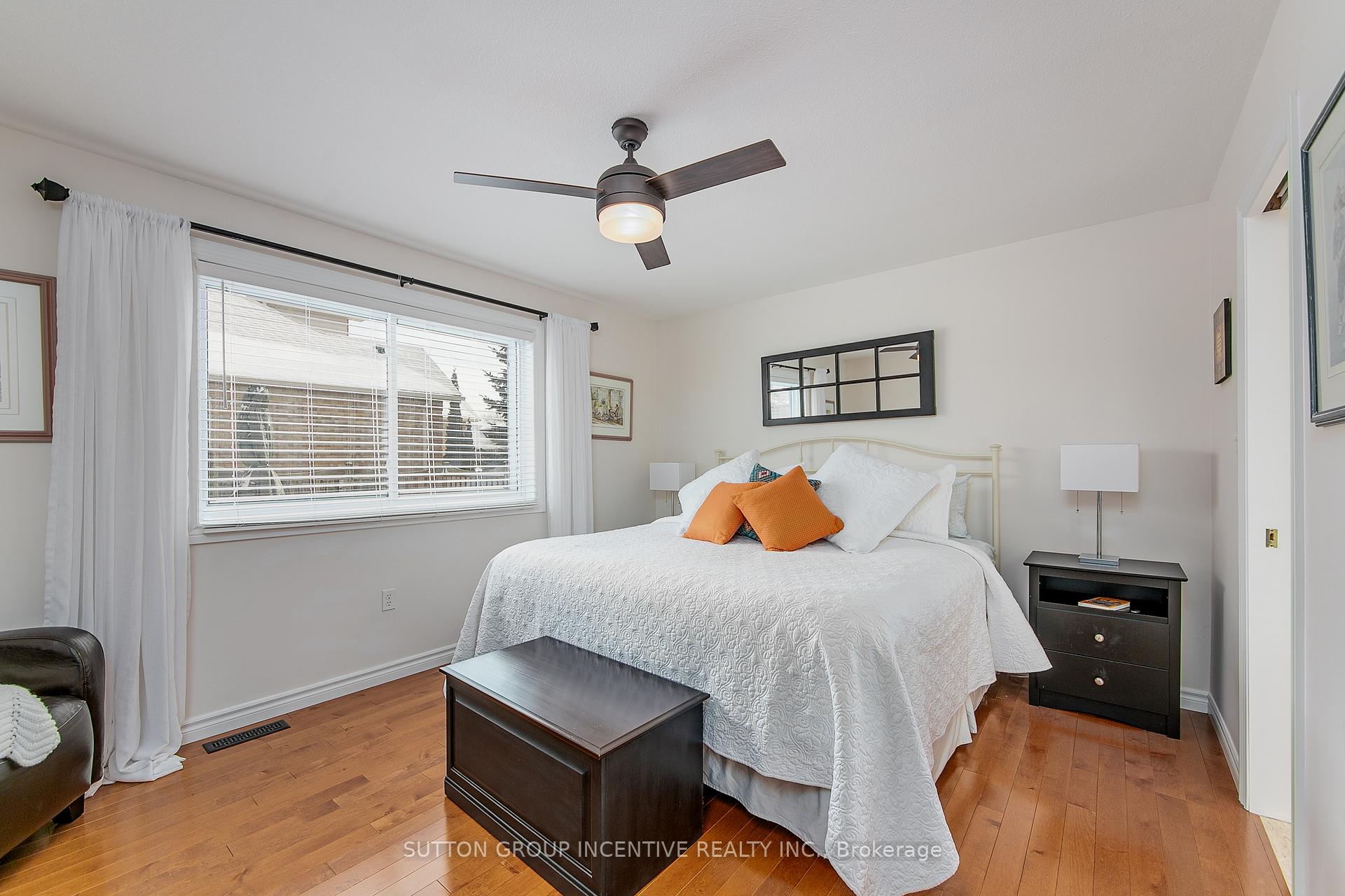 Photo 18 of 102 Seline Crescent, Barrie, Painswick South — HOMEH
