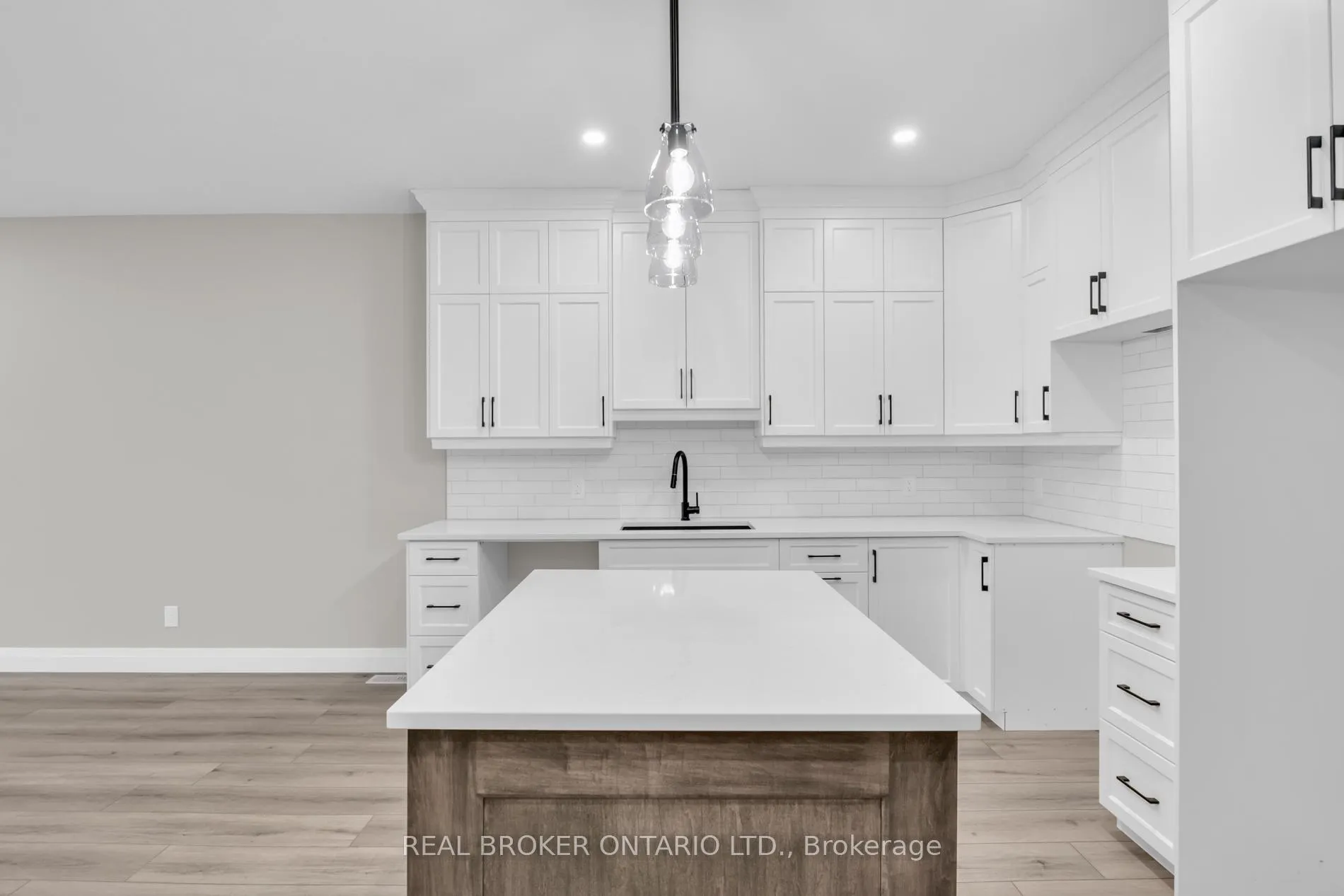 Photo 20 of Unit 27, 29 Weymouth Street, Woolwich, Confederation Heights — HOMEH