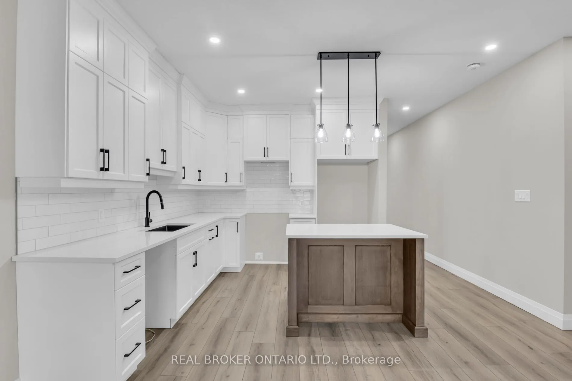 Photo 29 of Unit 27, 29 Weymouth Street, Woolwich, Confederation Heights — HOMEH