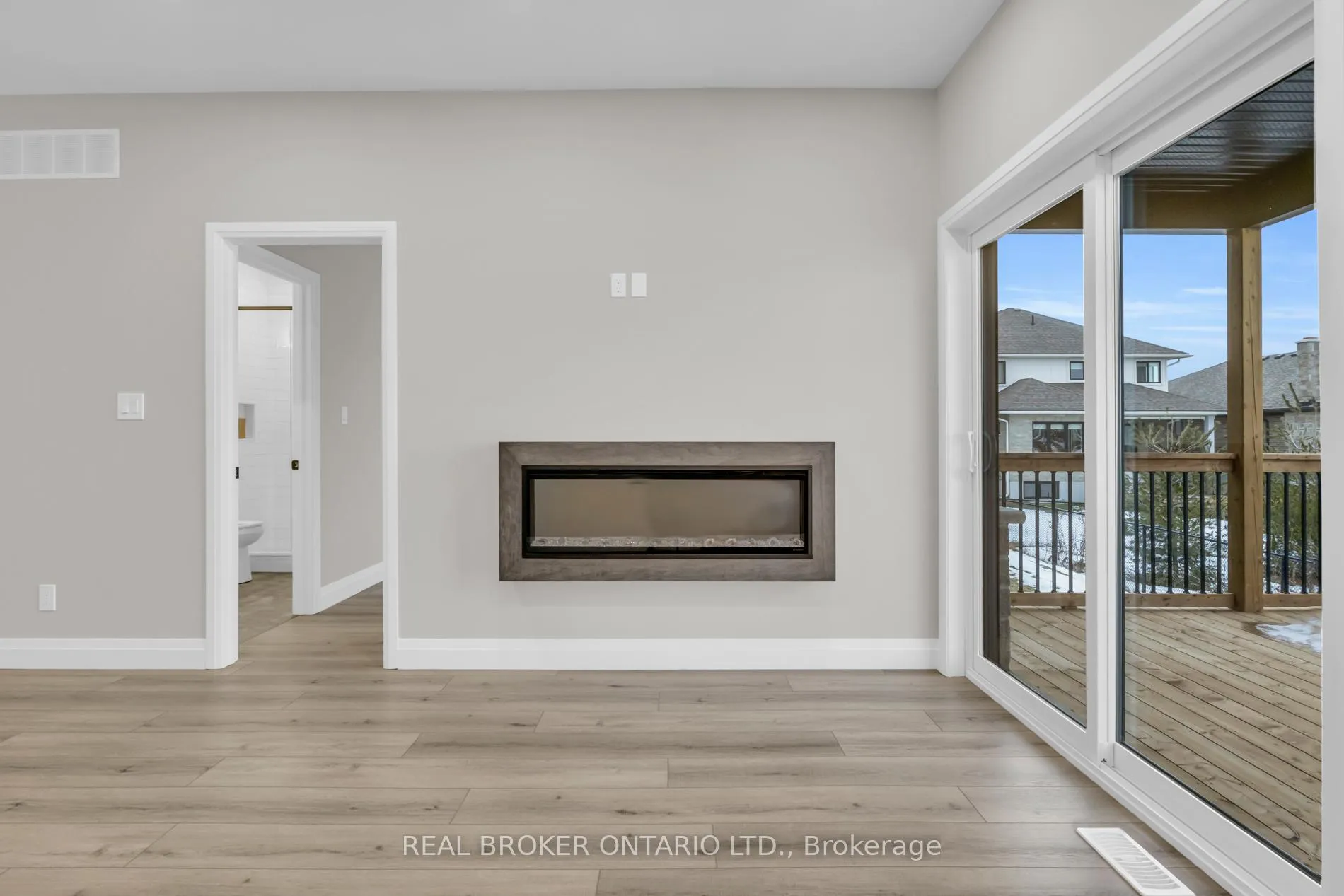 Photo 46 of Unit 27, 29 Weymouth Street, Woolwich, Confederation Heights — HOMEH