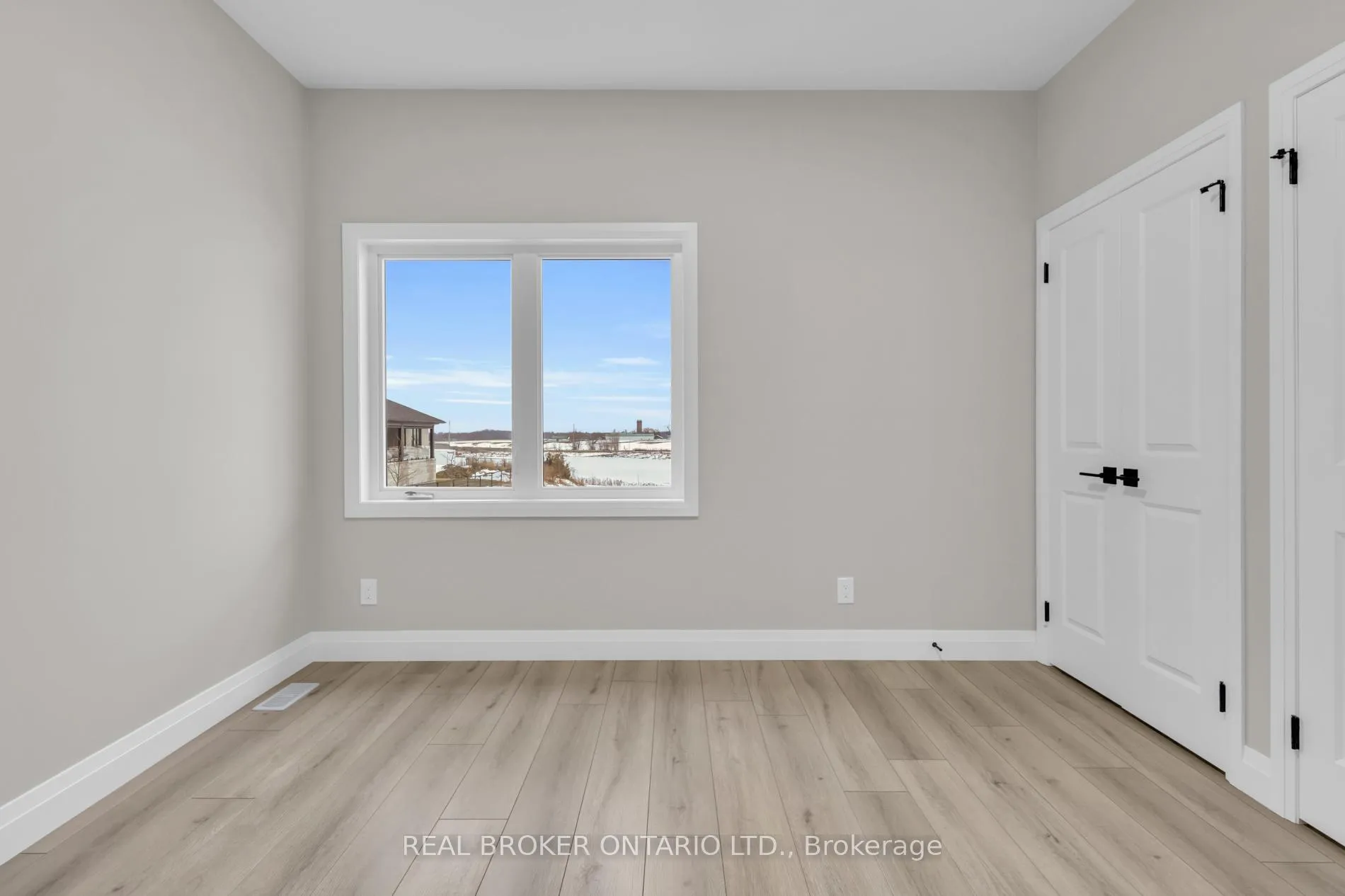 Photo 48 of Unit 27, 29 Weymouth Street, Woolwich, Confederation Heights — HOMEH