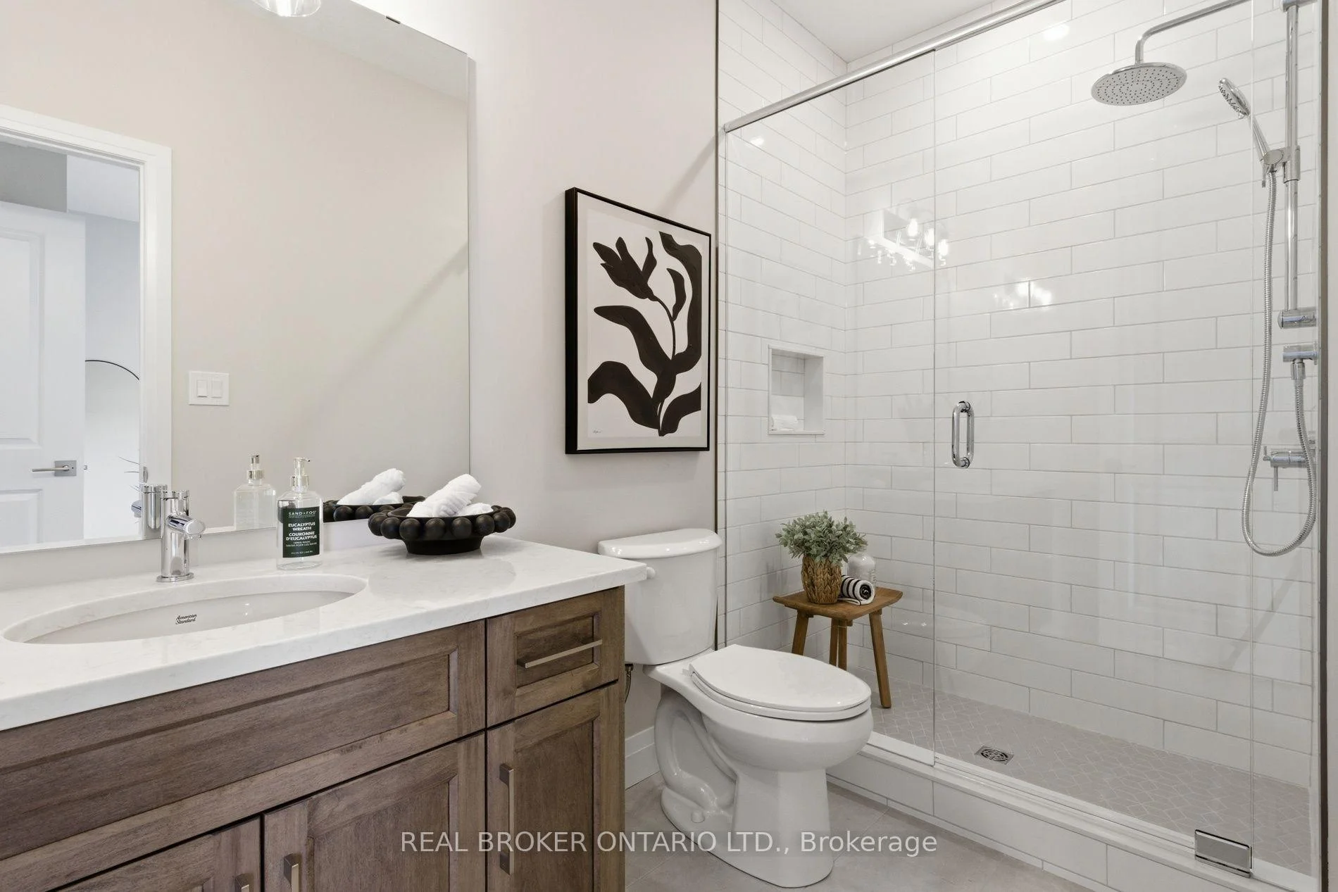 Photo 36 of Unit 27, 29 Weymouth Street, Woolwich, Confederation Heights — HOMEH