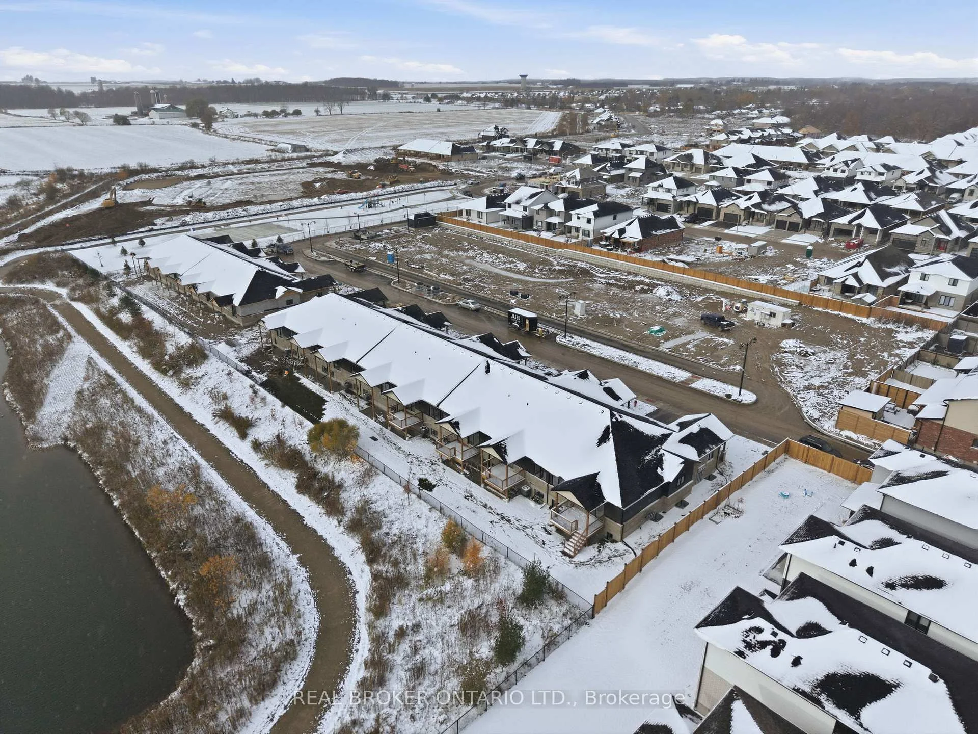 Photo 40 of Unit 27, 29 Weymouth Street, Woolwich, Confederation Heights — HOMEH