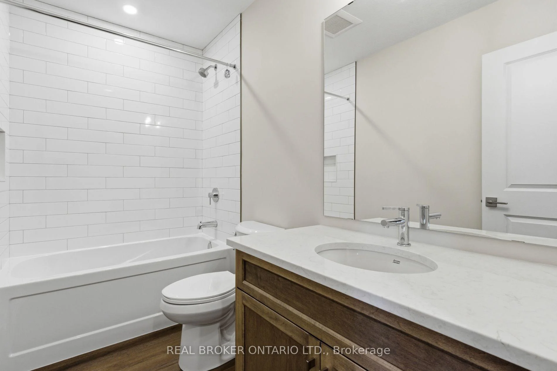 Photo 57 of Unit 27, 29 Weymouth Street, Woolwich, Confederation Heights — HOMEH