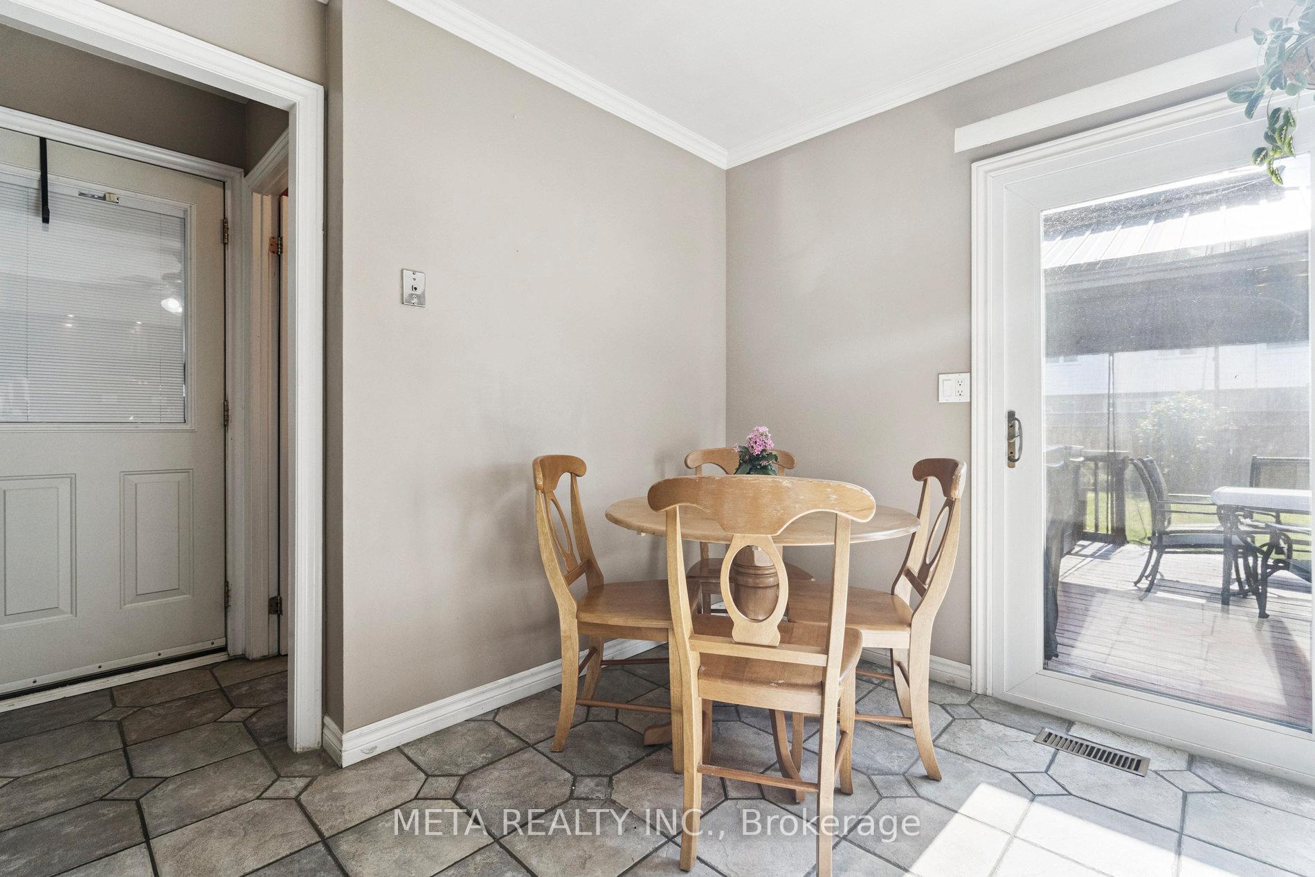 Photo 9 of 159 St. Andrews Drive, Hamilton, Vincent — HOMEH