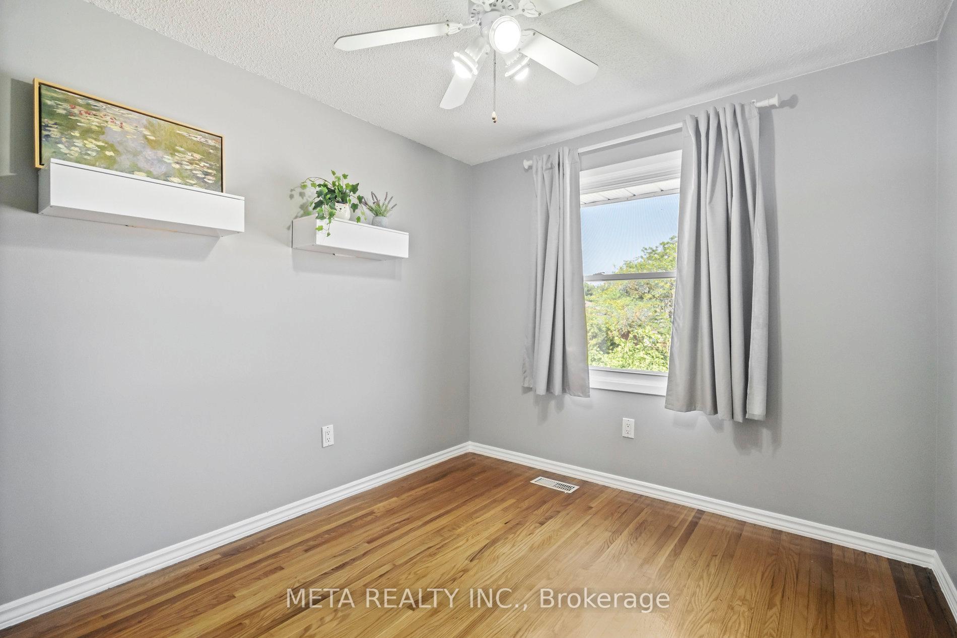 Photo 16 of 159 St. Andrews Drive, Hamilton, Vincent — HOMEH