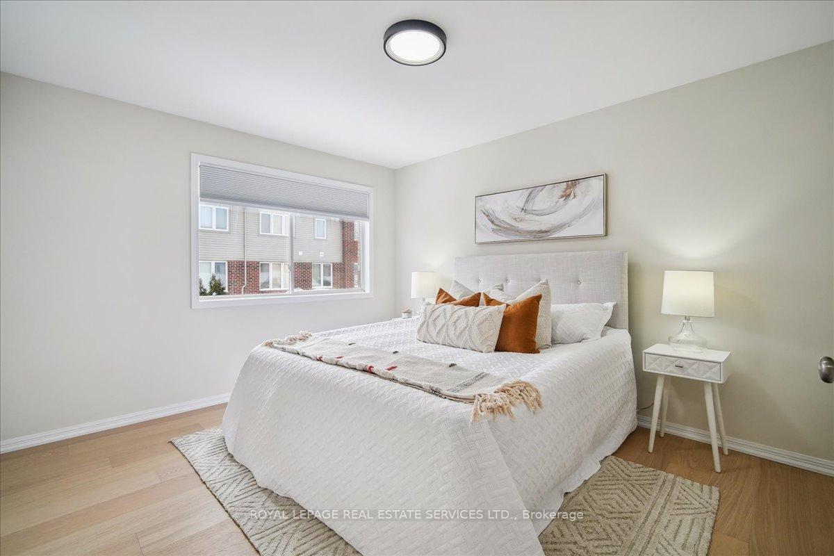 Photo 16 of 4054 Donnic Drive, Burlington, Alton — HOMEH