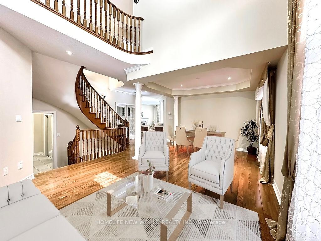 Photo 5 of 79 Chopin Boulevard, Vaughan, Patterson — HOMEH
