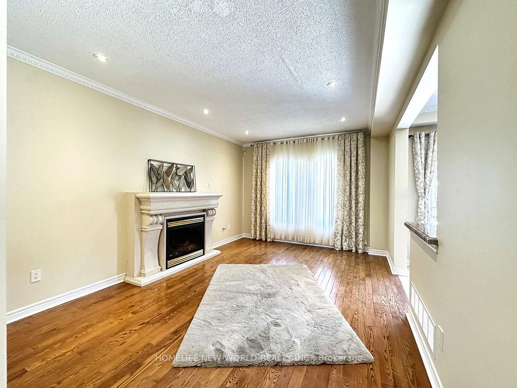 Photo 9 of 79 Chopin Boulevard, Vaughan, Patterson — HOMEH