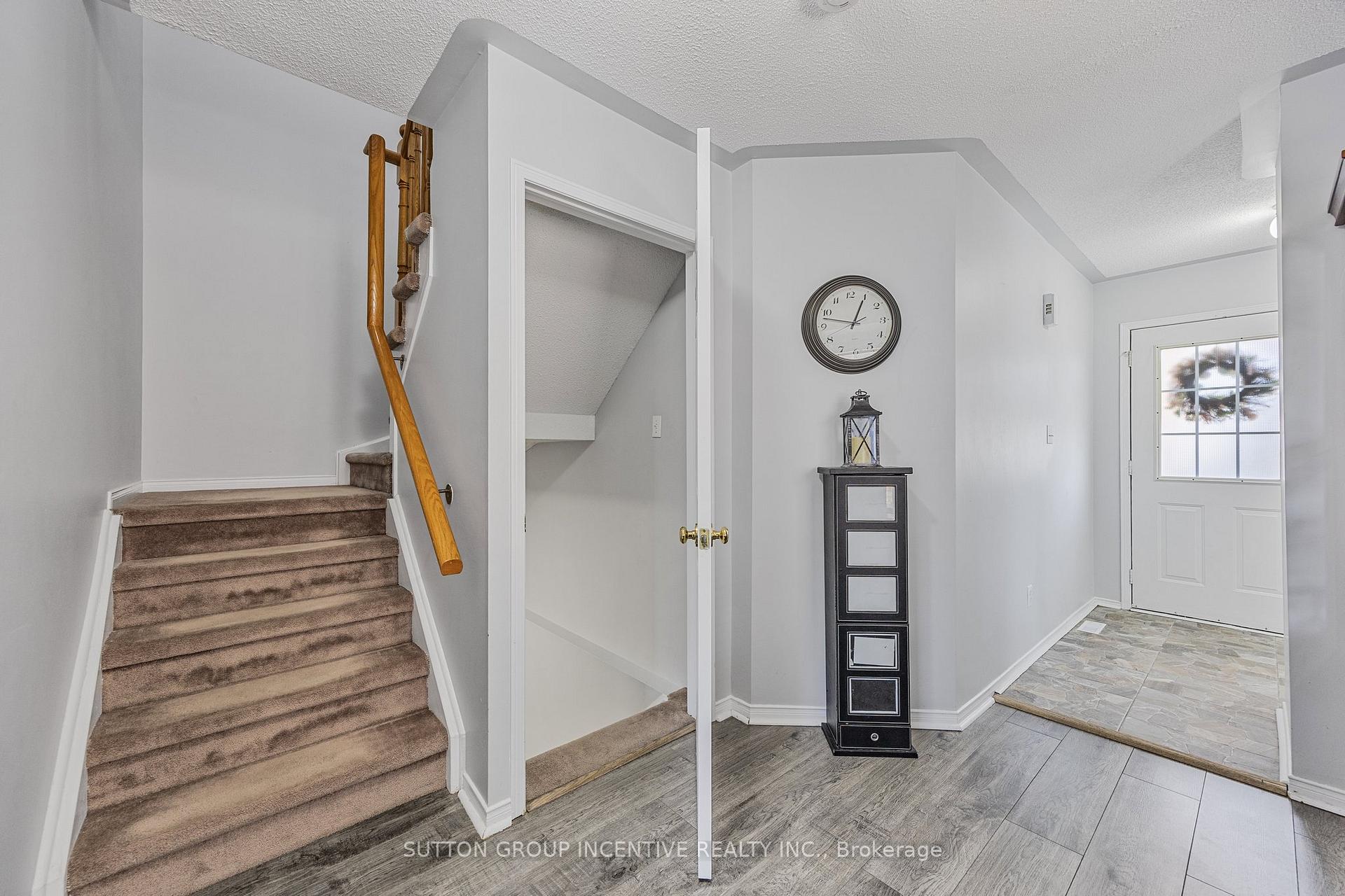 Photo 12 of 54 Gadwall Avenue, Barrie, Painswick South — HOMEH