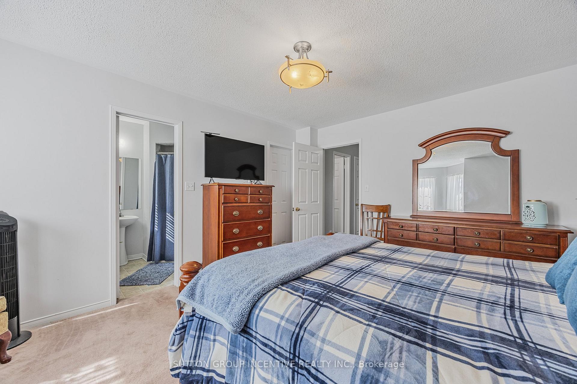 Photo 14 of 54 Gadwall Avenue, Barrie, Painswick South — HOMEH