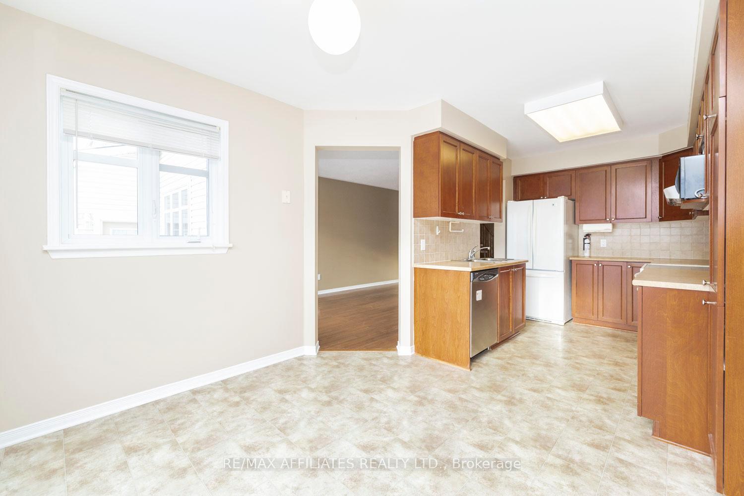 Photo 18 of 306 Berrigan Drive, Ottawa, Barrhaven - Longfields — HOMEH